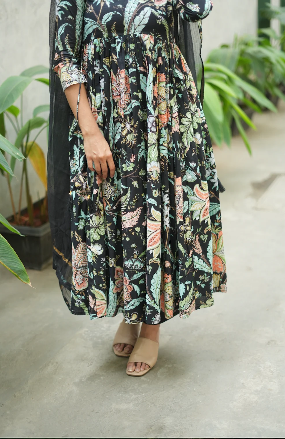 Aishu Black - Image 3