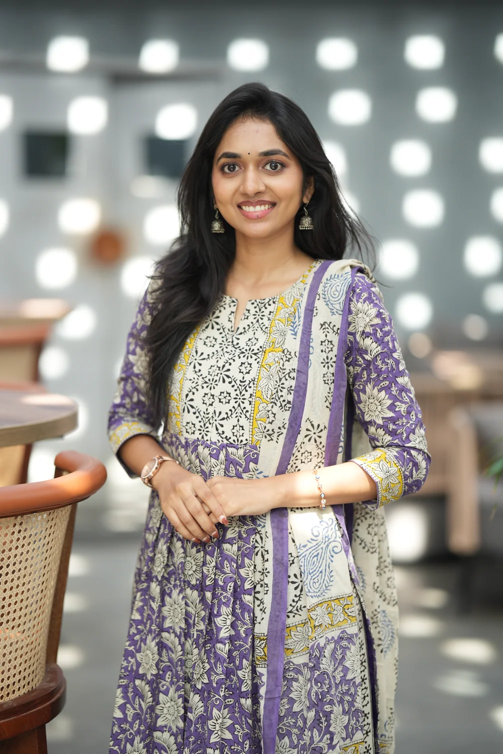 Akshaya-violet