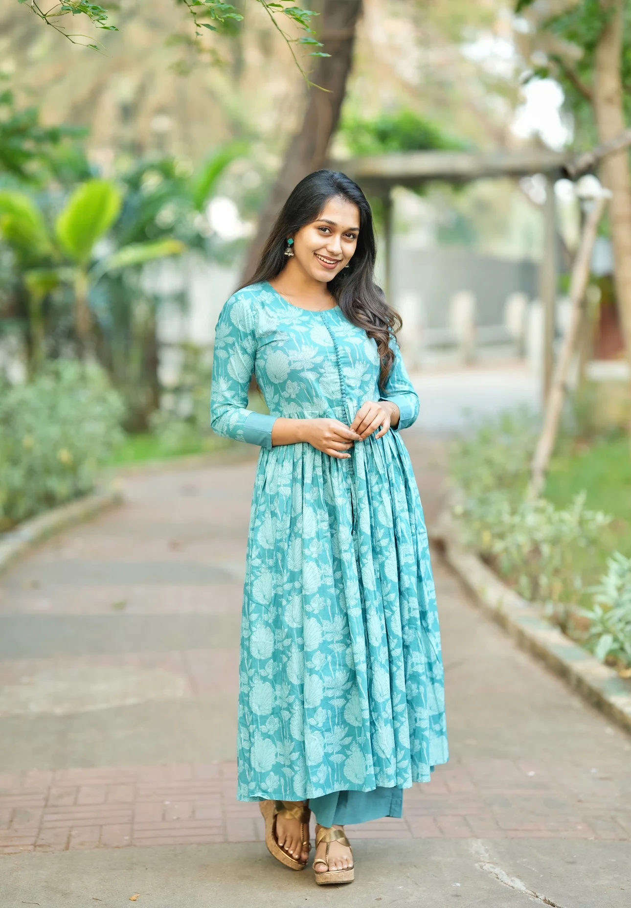 AMAYRA (BLUE)