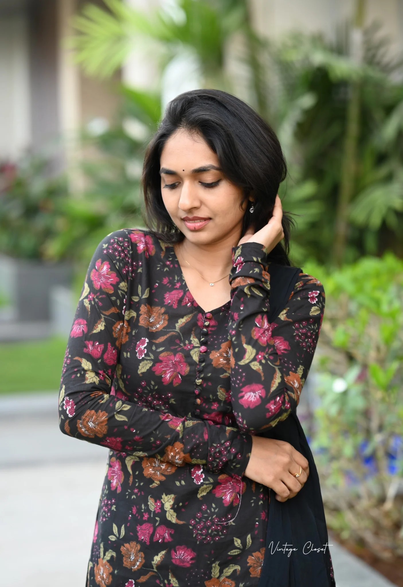 ANAGHA-Floral - Image 5