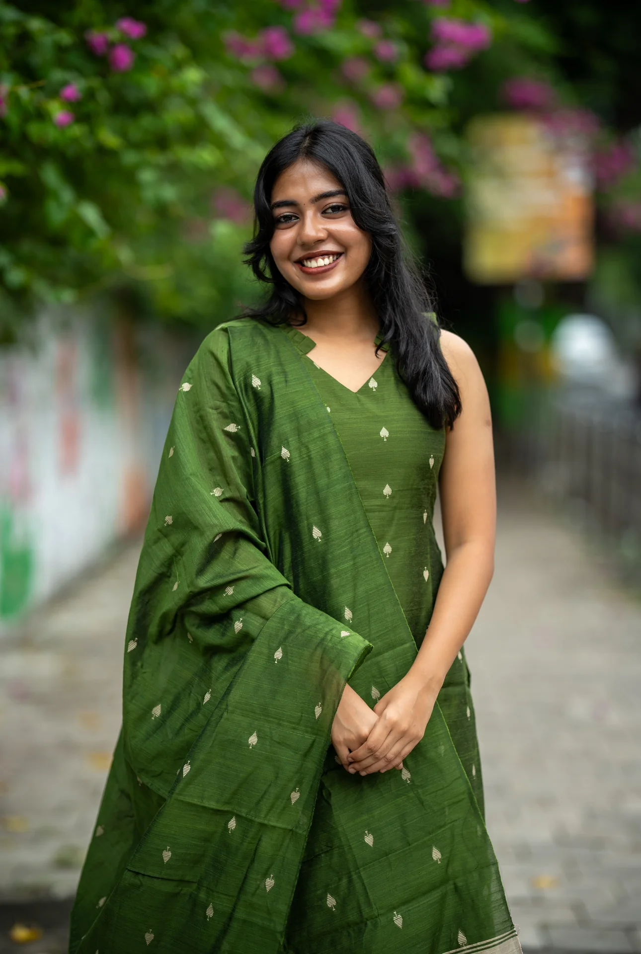 RADHIKA - Image 8
