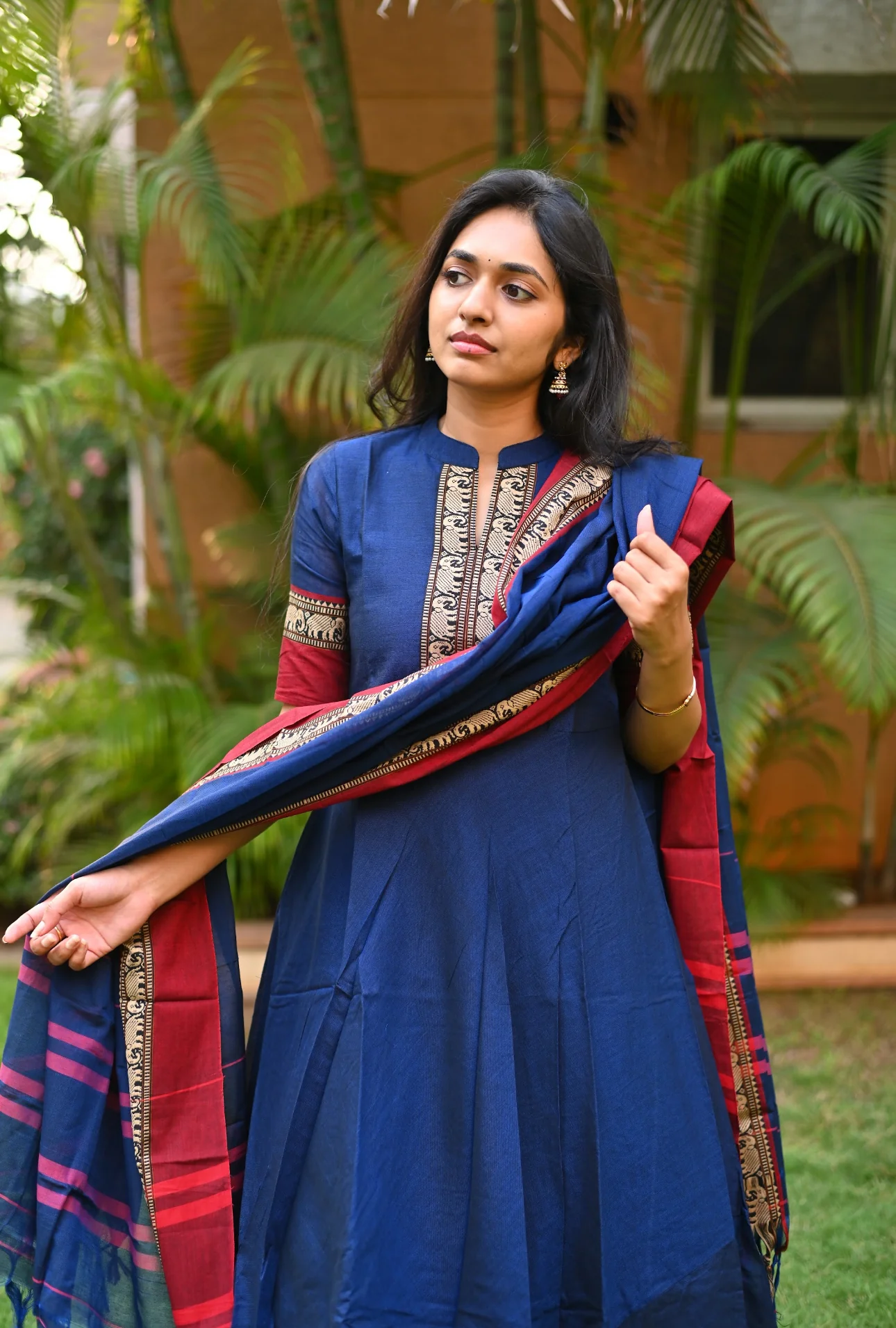 Arti-Blue with red - Image 7