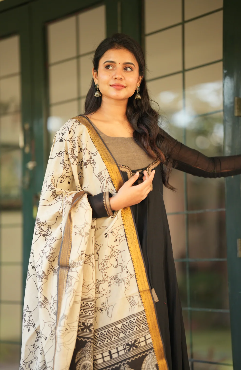 BHAMA-(BLACK +PEN KALAMKARI) - Image 10