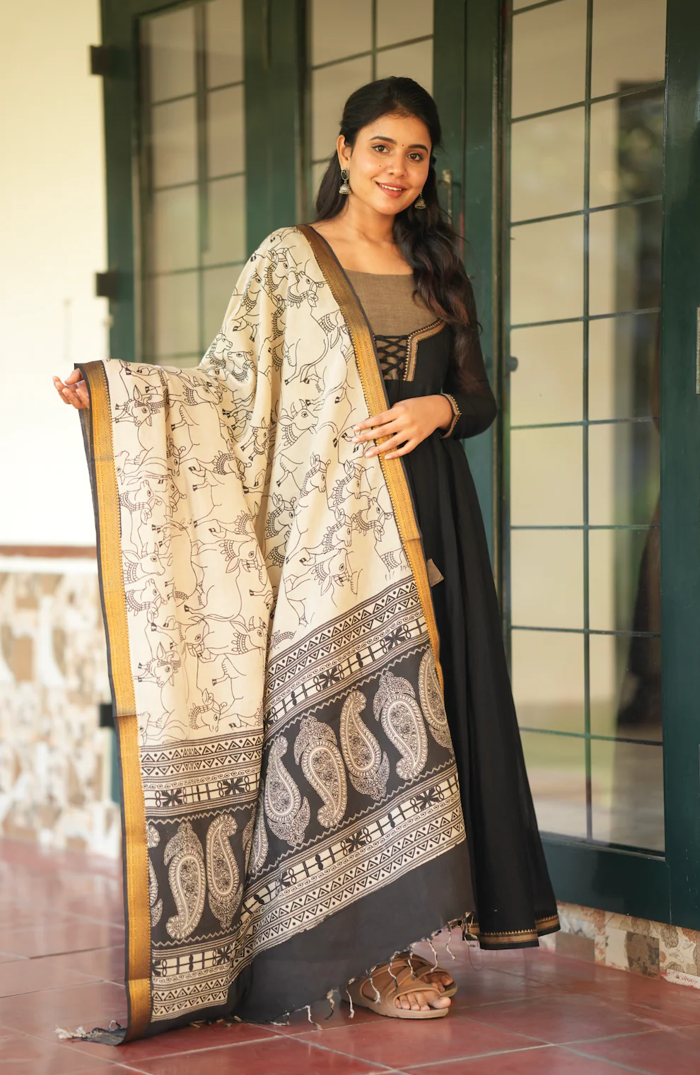 BHAMA-(BLACK +PEN KALAMKARI) - Image 3