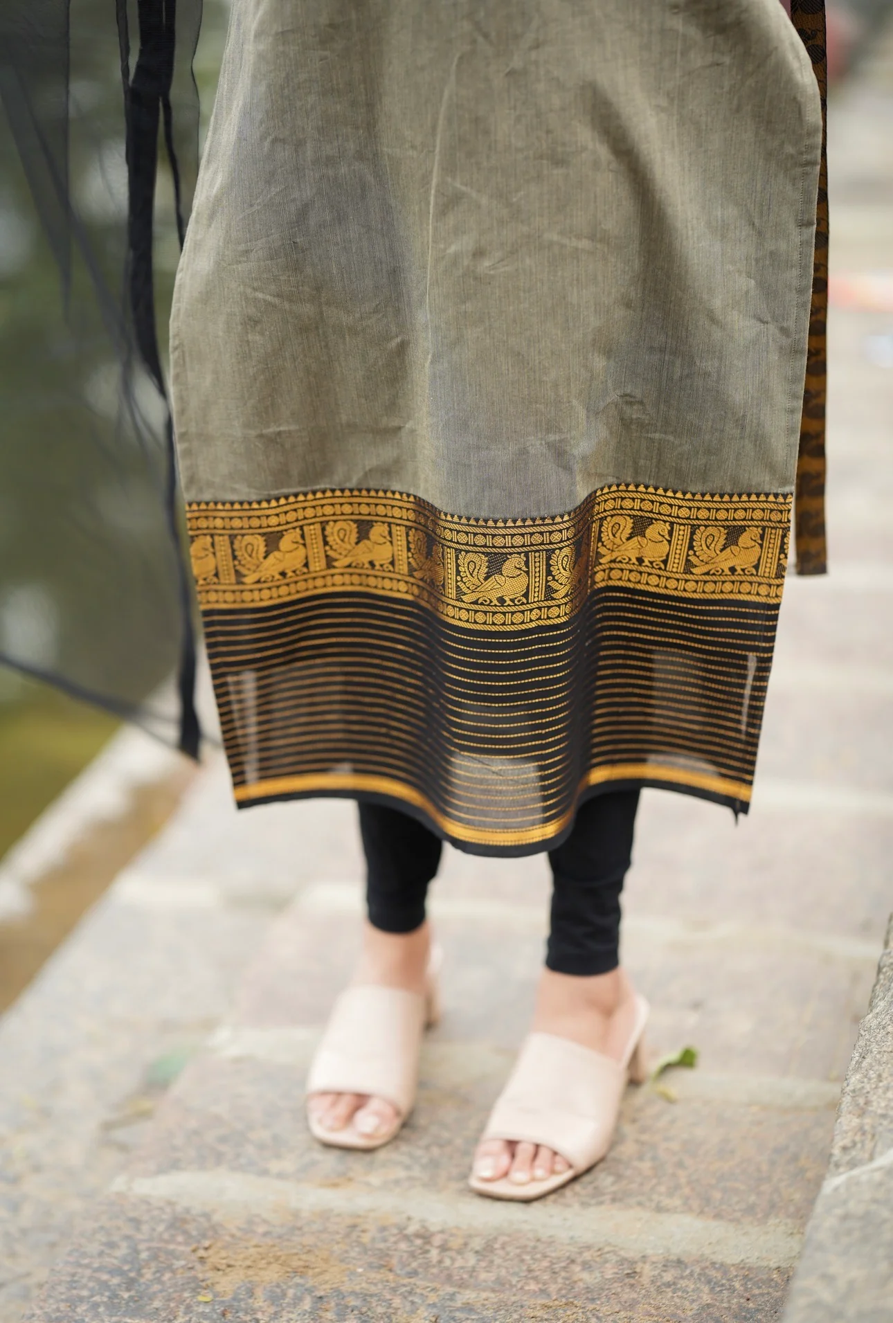 Damini-Black(Straight) - Image 5