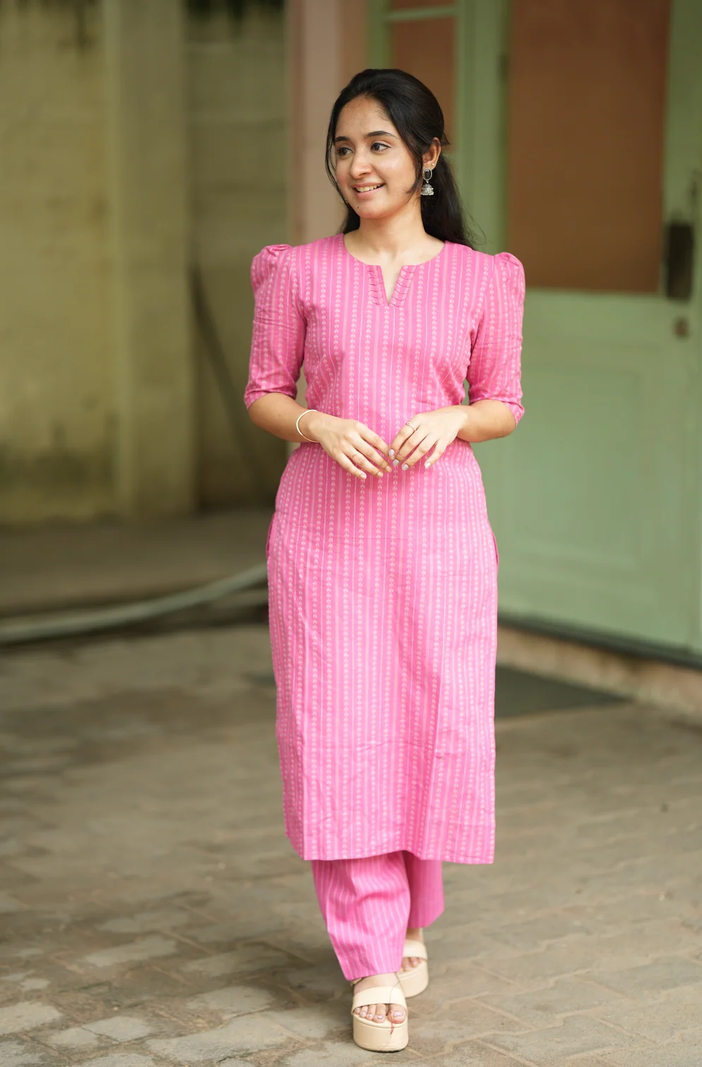 Dheeksha-Pink