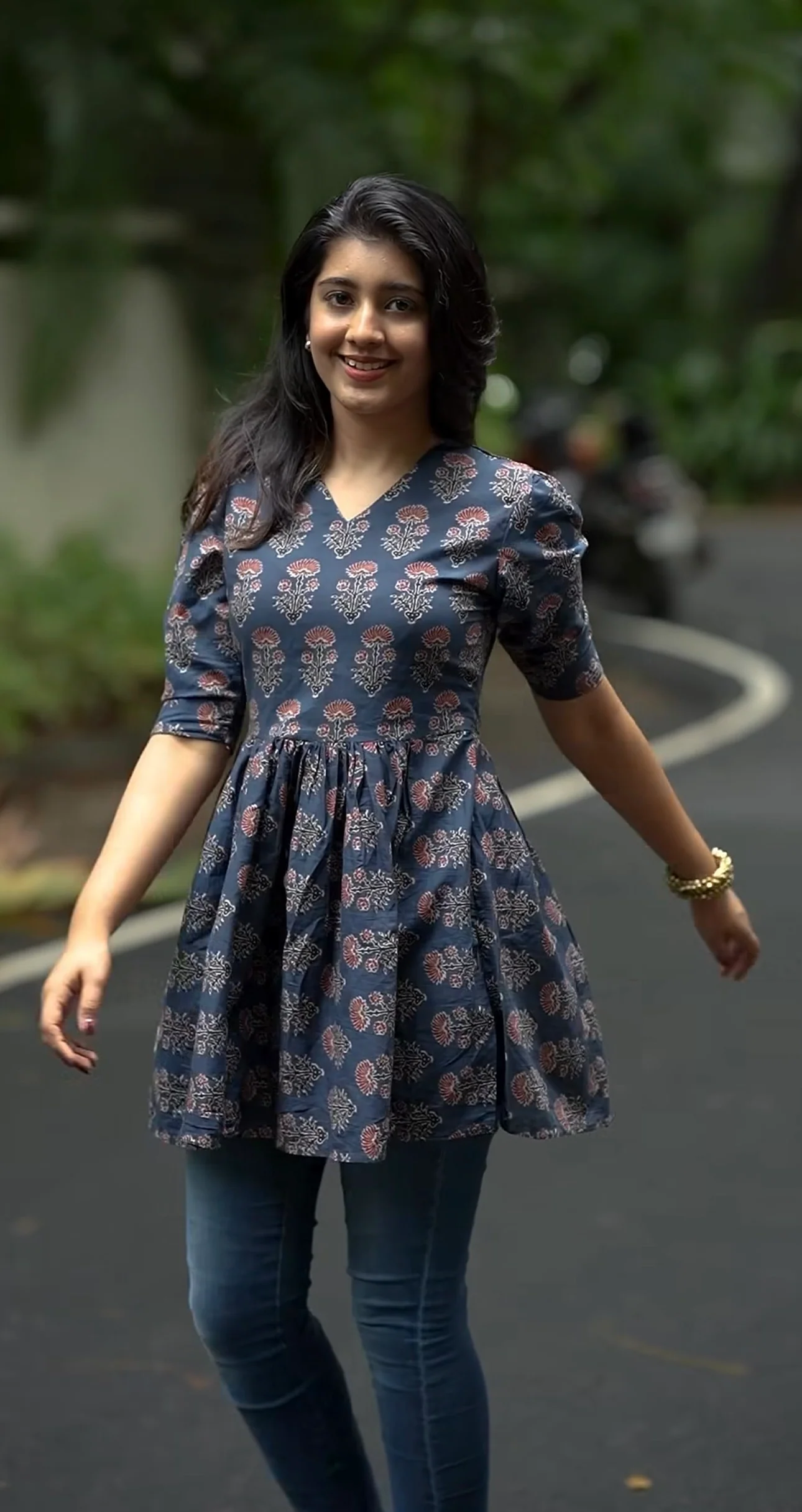 Draupathi-Tunic - Image 2