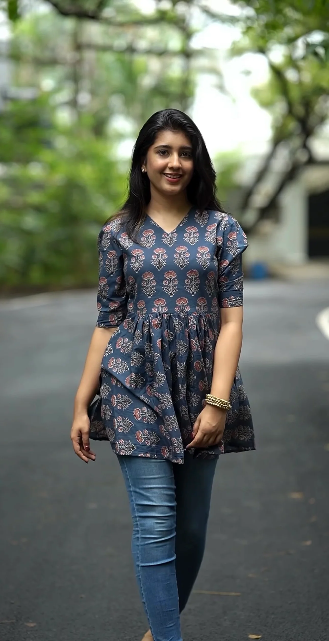 Draupathi-Tunic - Image 4