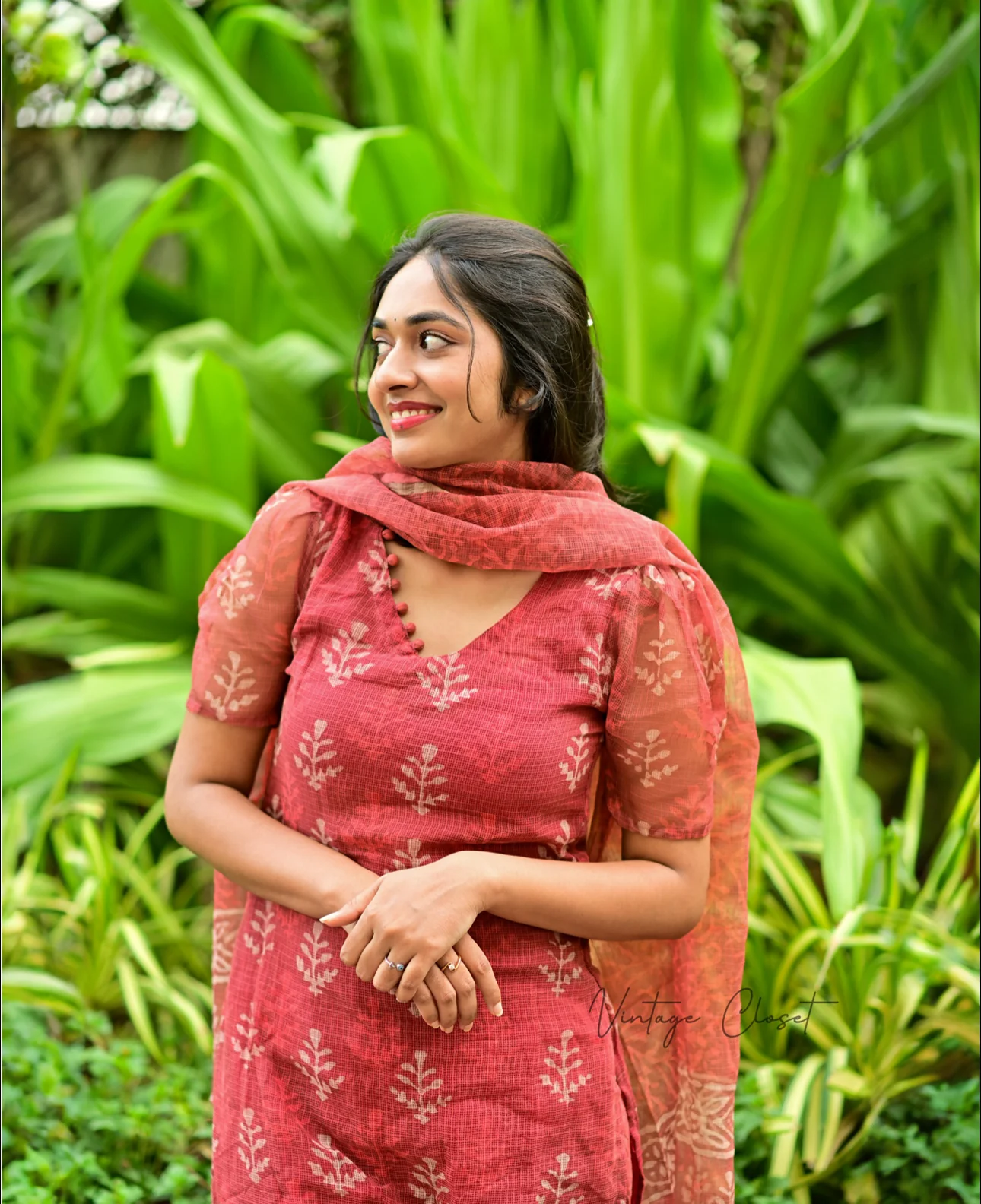 HEMANIKA-Maroon - Image 3