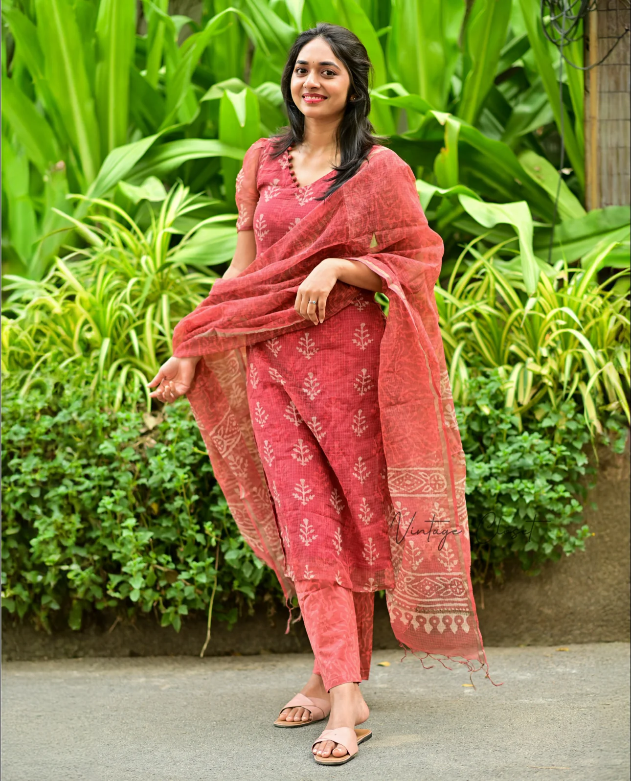 HEMANIKA-Maroon - Image 5