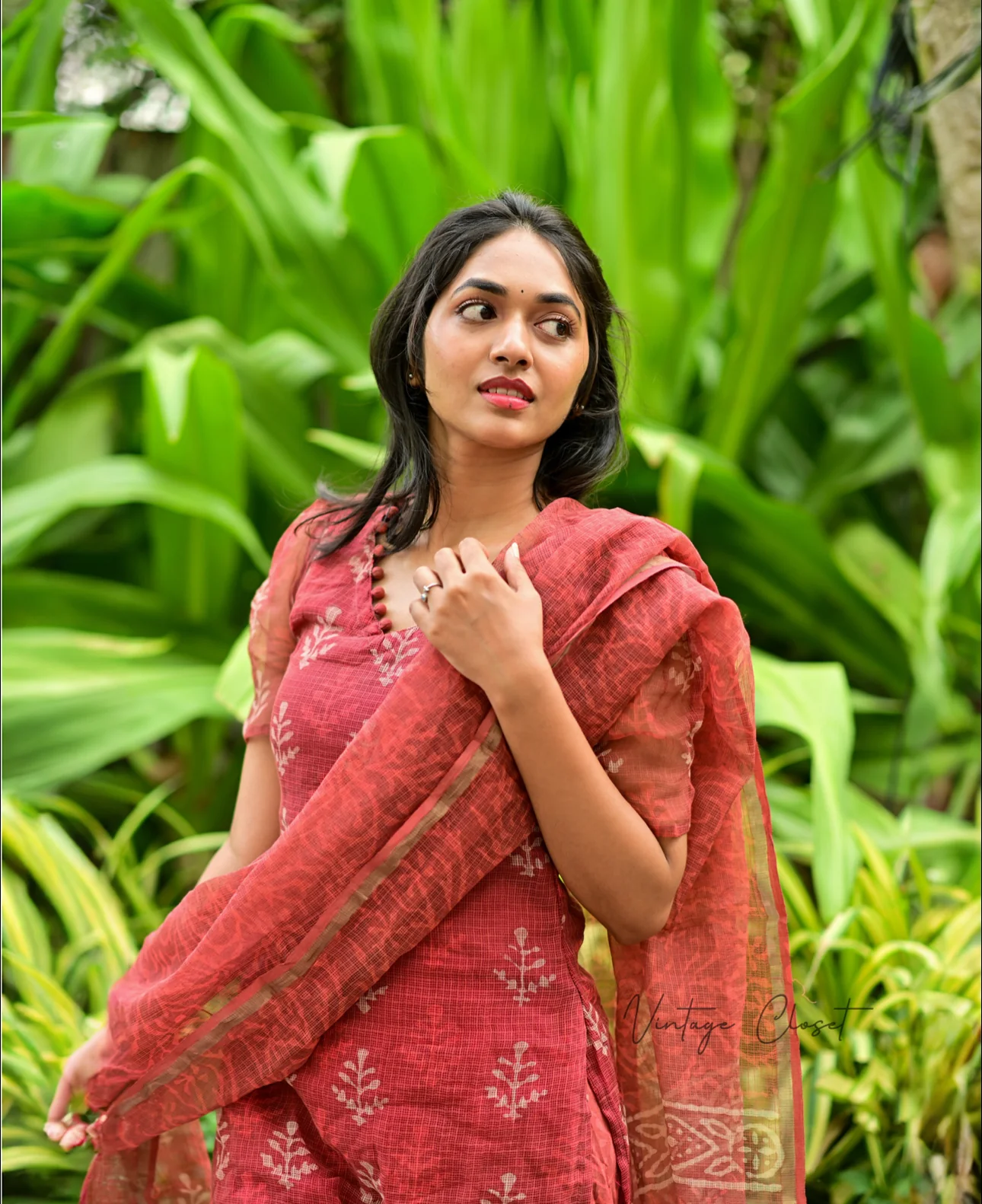 HEMANIKA-Maroon - Image 6