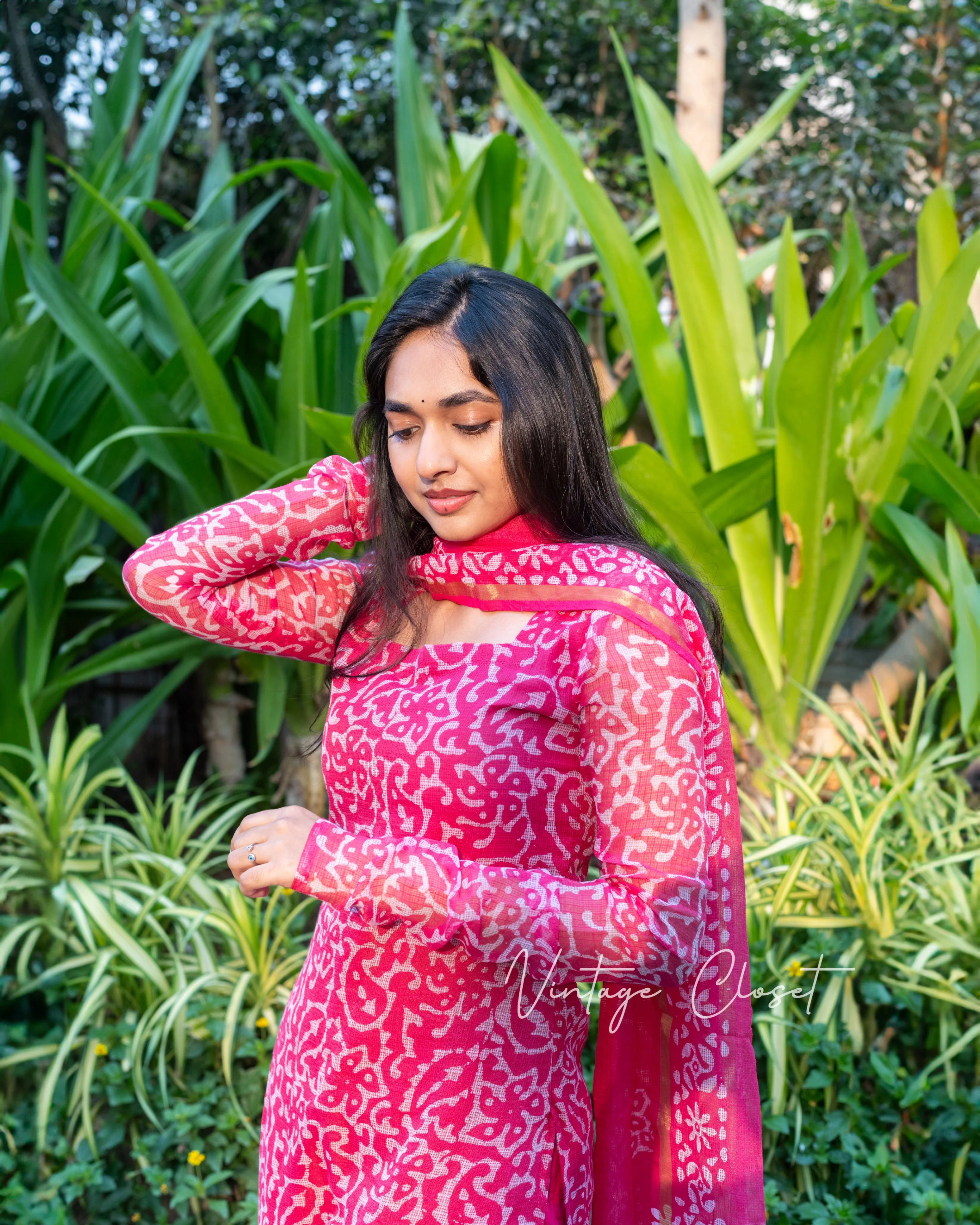 HEMANIKA PINK - Image 3