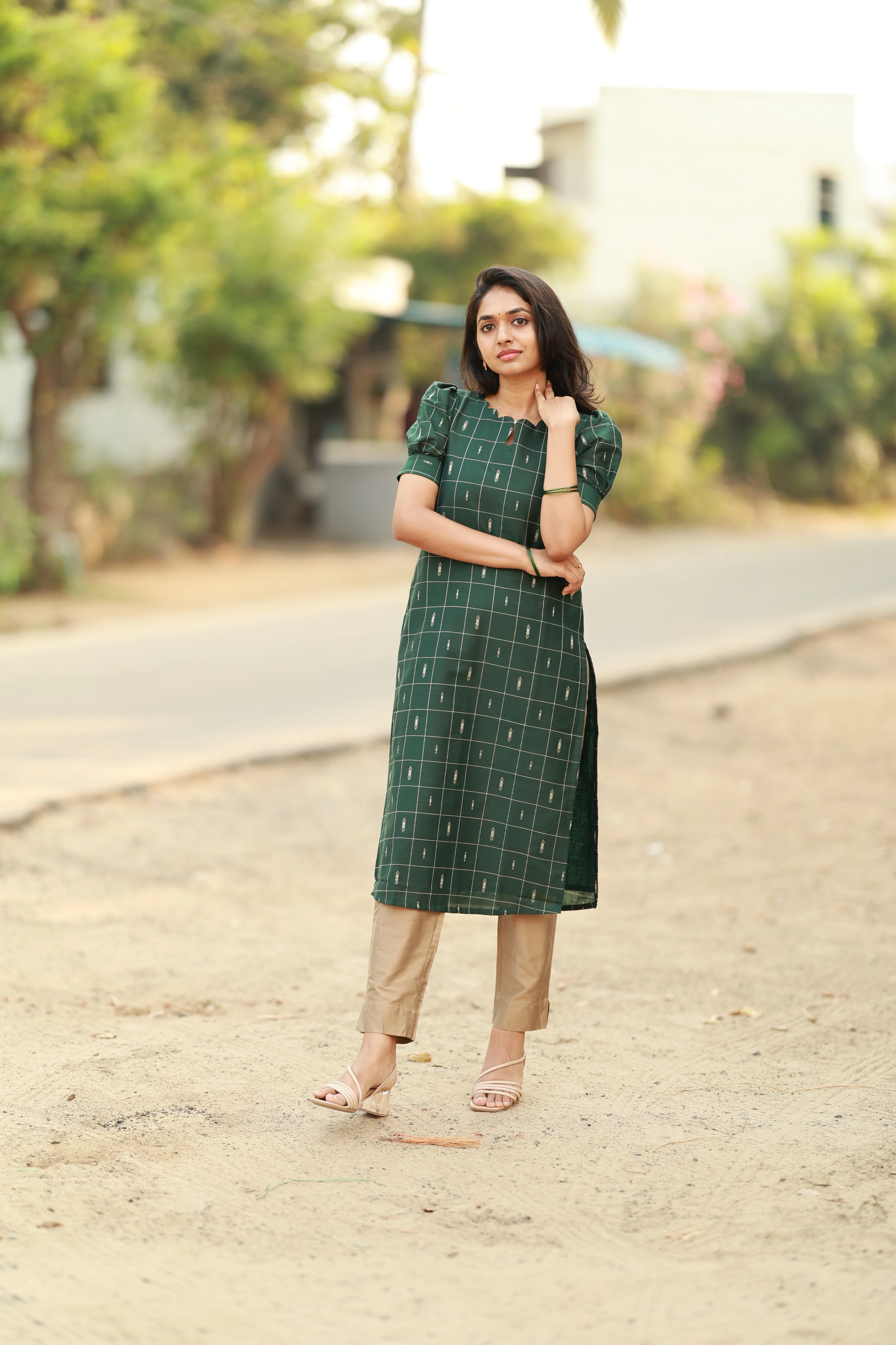 Iniya-Emerald - Image 4