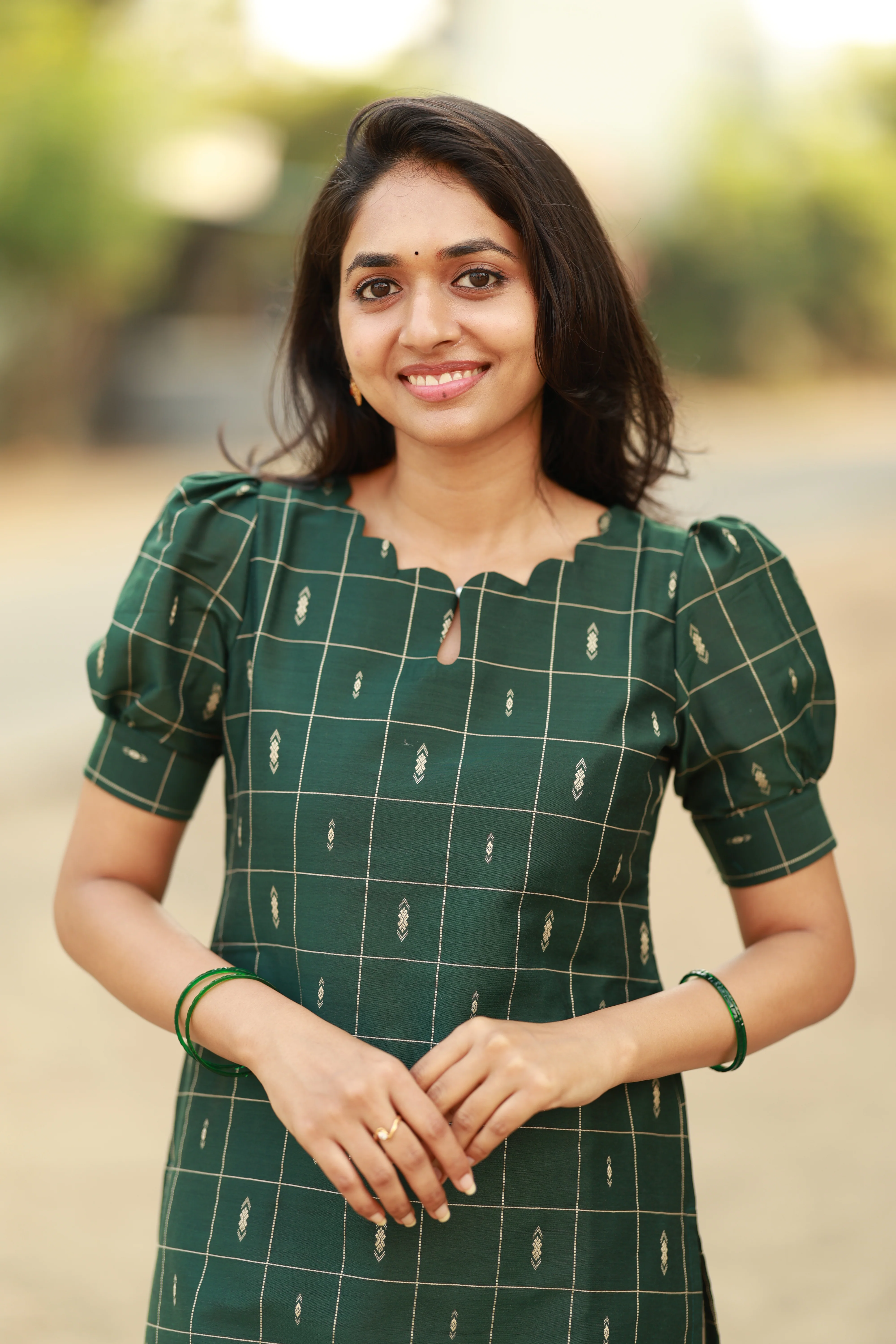 Iniya-Emerald - Image 5