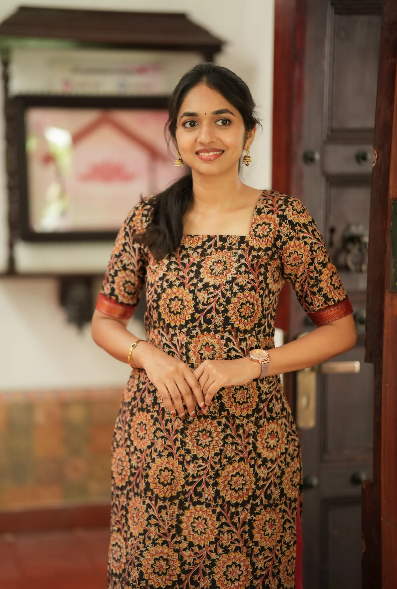 Kamini-Black(Kurti) - Image 6