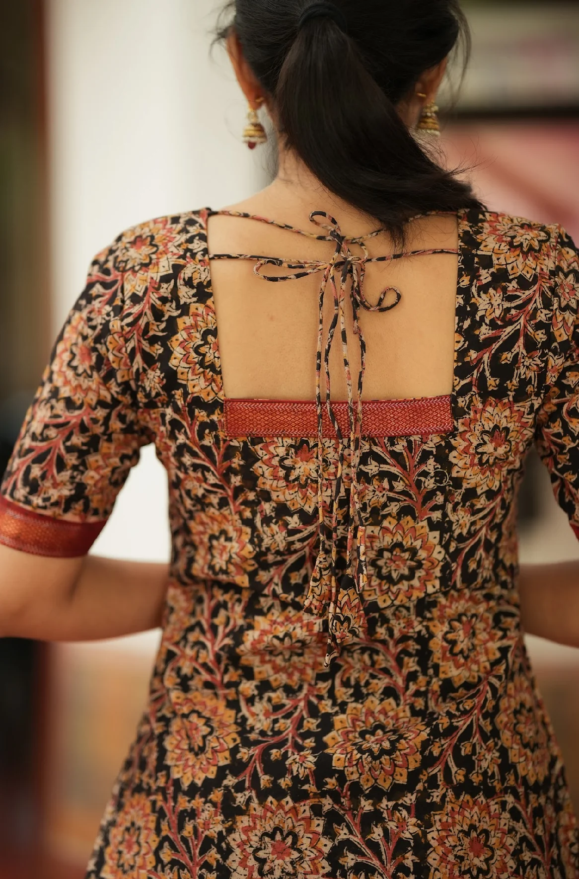 Kamini-Black(Kurti) - Image 7