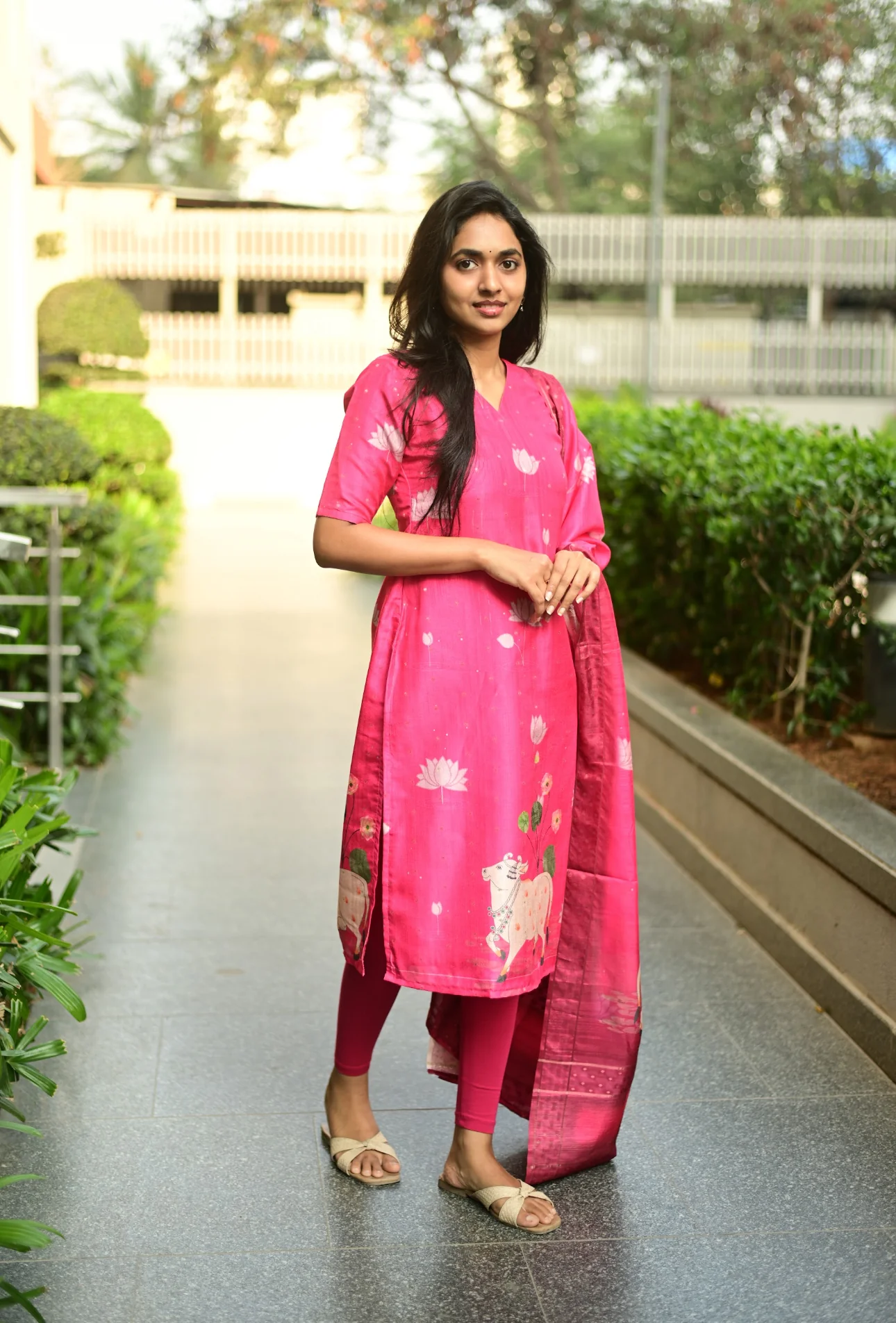Meena-Pink - Image 4