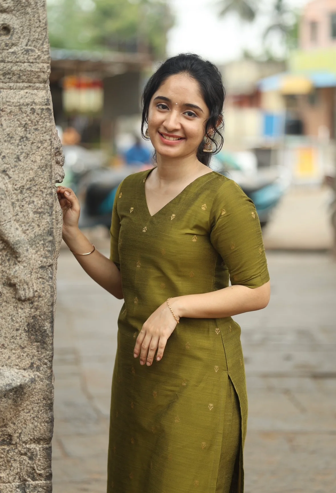Meenakshi-Olive - Image 8