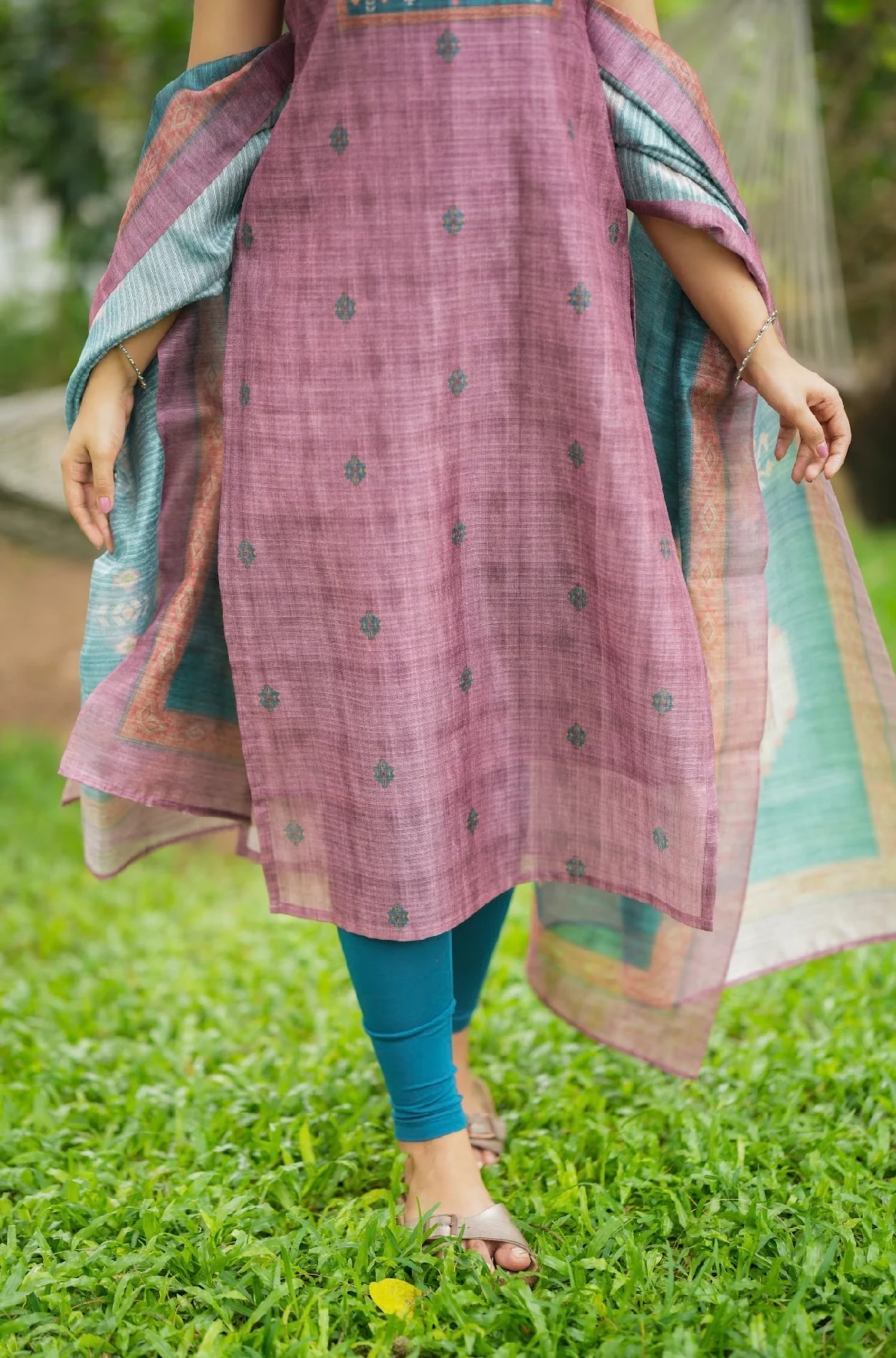 Megha-Geometric Kalamkari - Image 4