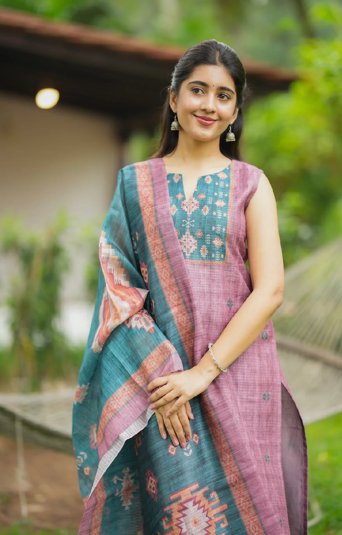 Megha-Geometric Kalamkari - Image 6
