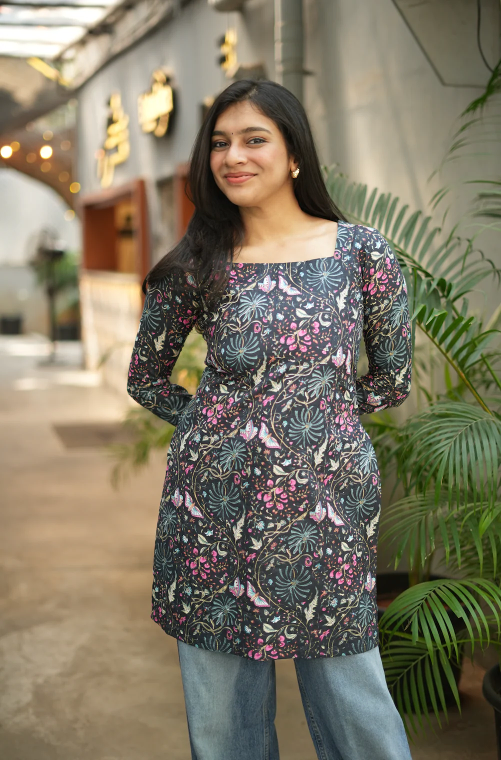 Megha-short Kurti I(black)