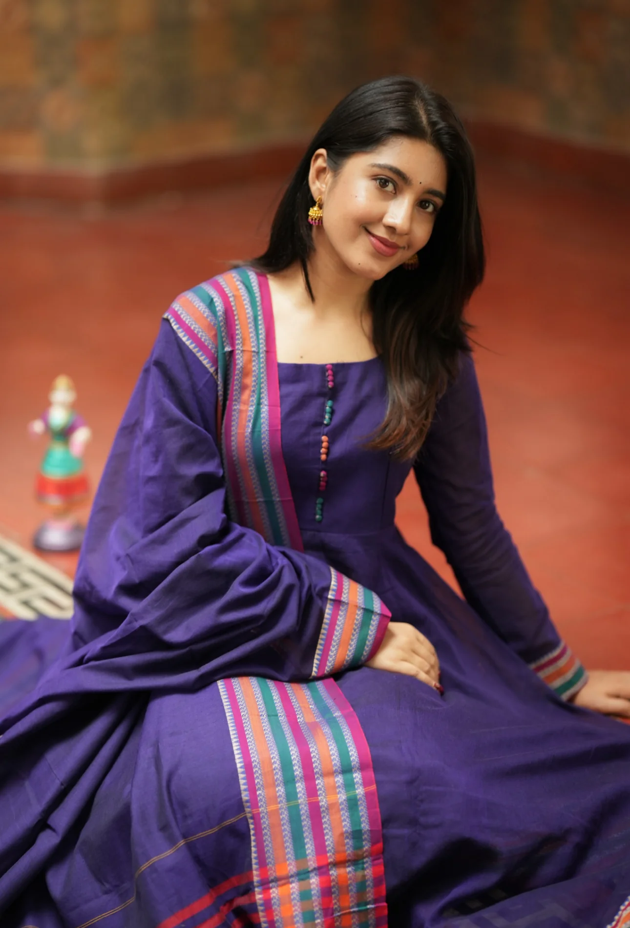 Myna-violet
