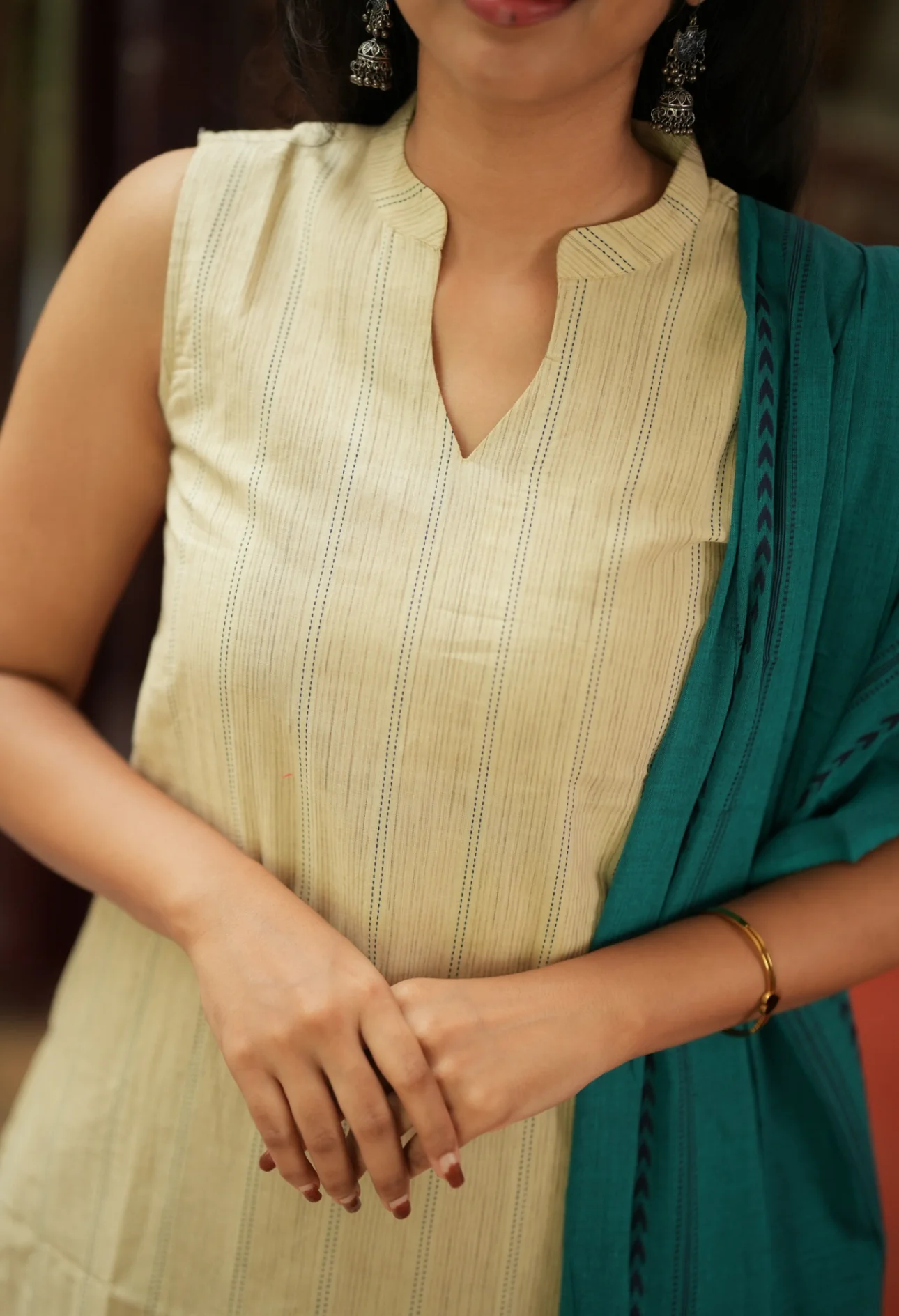 Nadhiya - Image 7