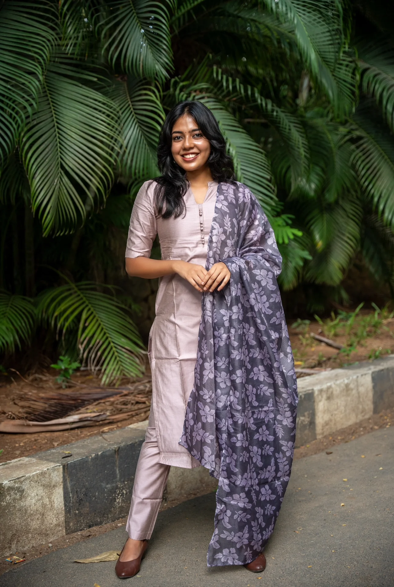 Nandhithaa - Image 3