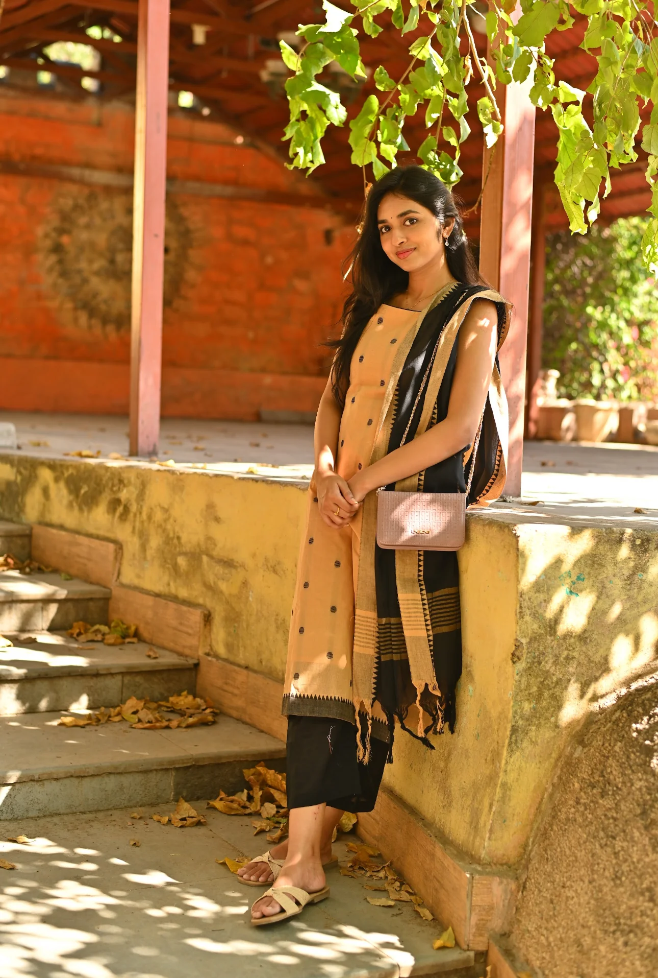 Poongodi - Image 2