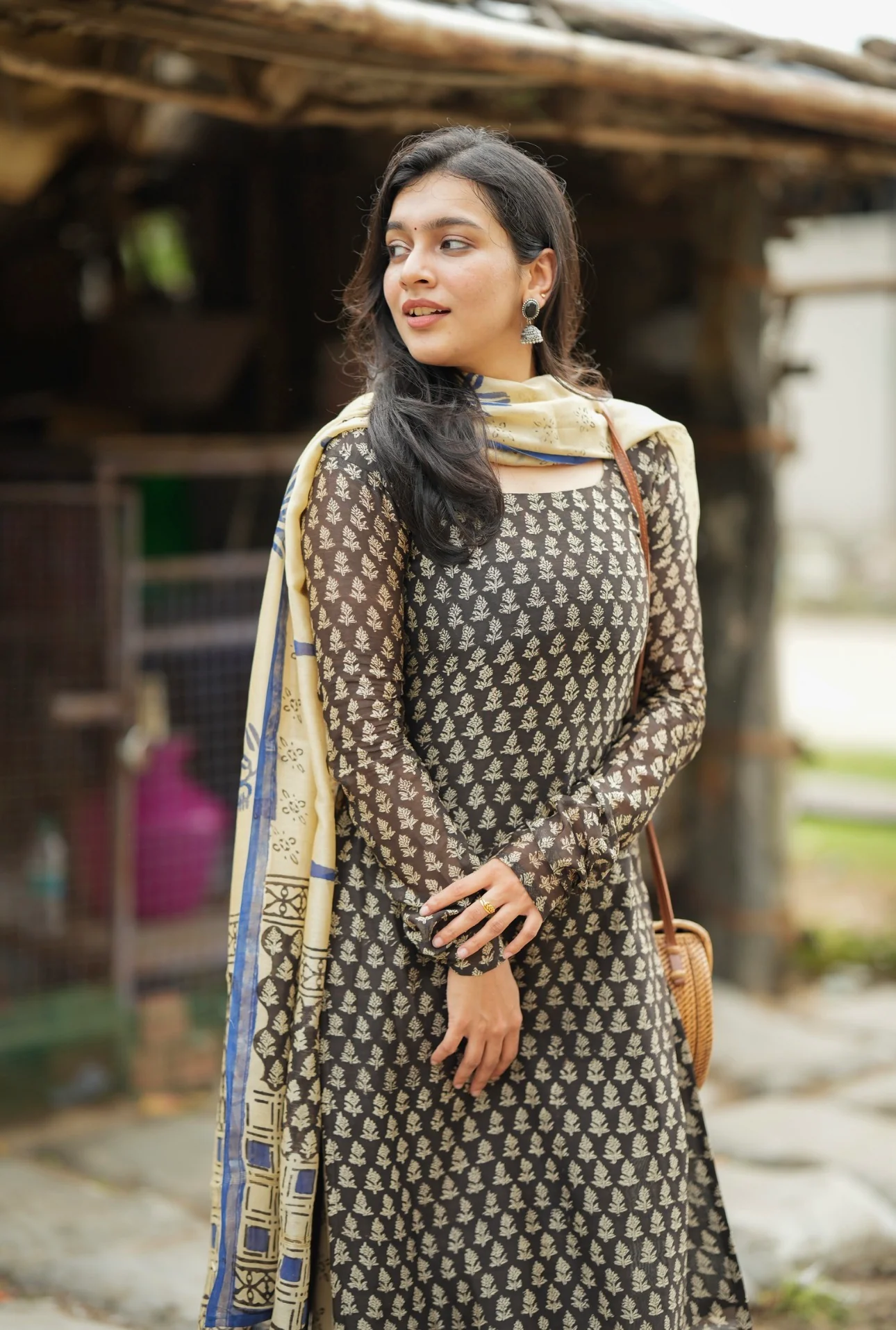 Prarthana-Black Chanderi suit - Image 6
