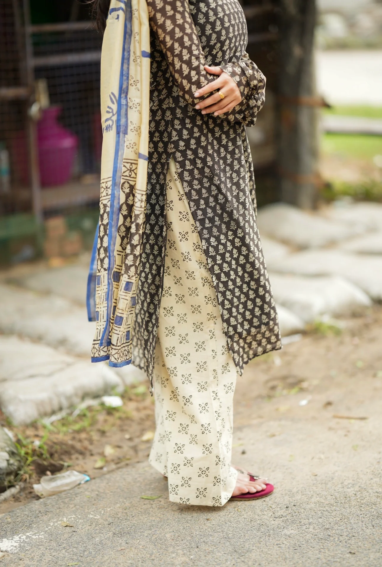 Prarthana-Black Chanderi suit - Image 8