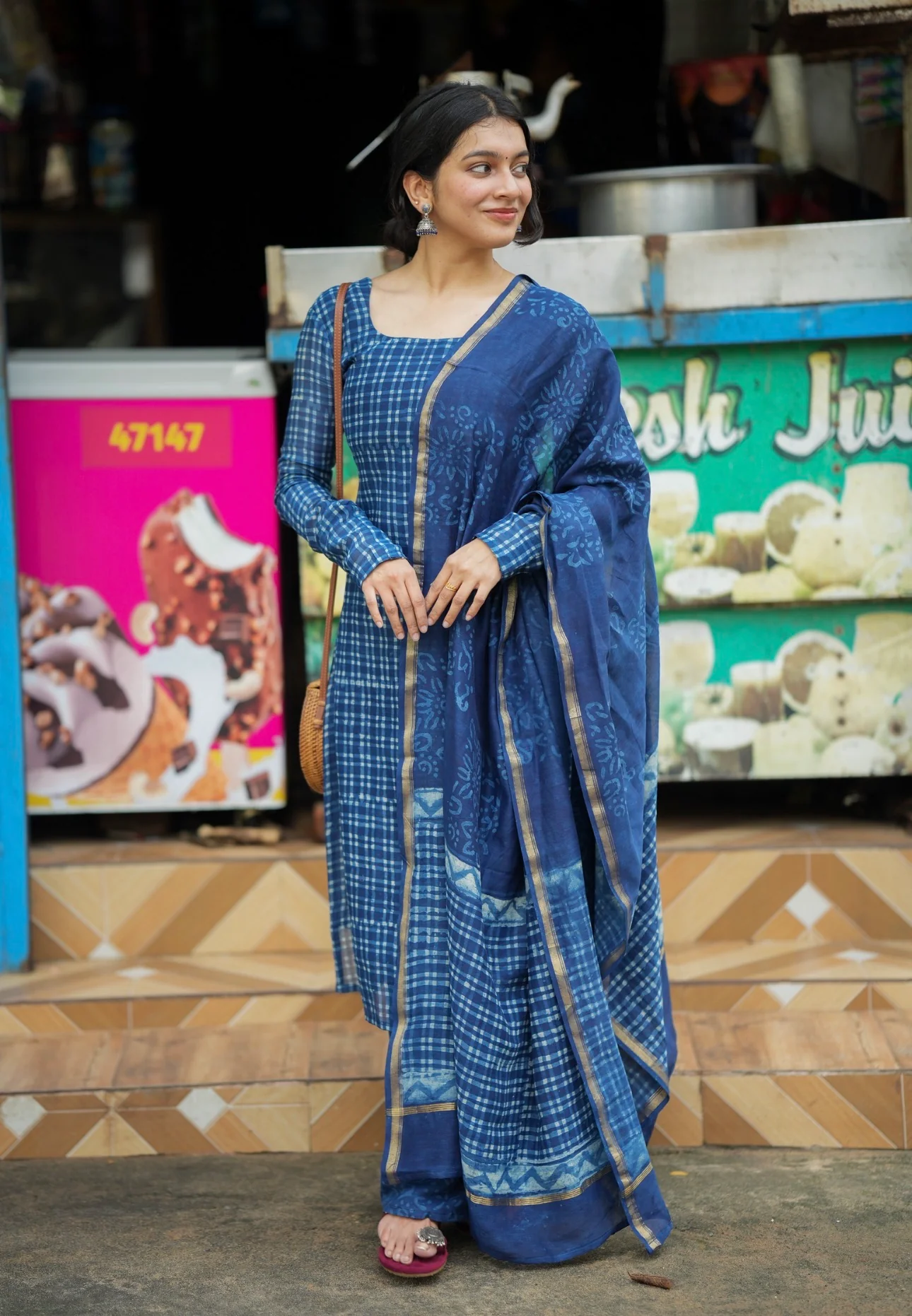 Prarthana-Indigo Chanderi suit
