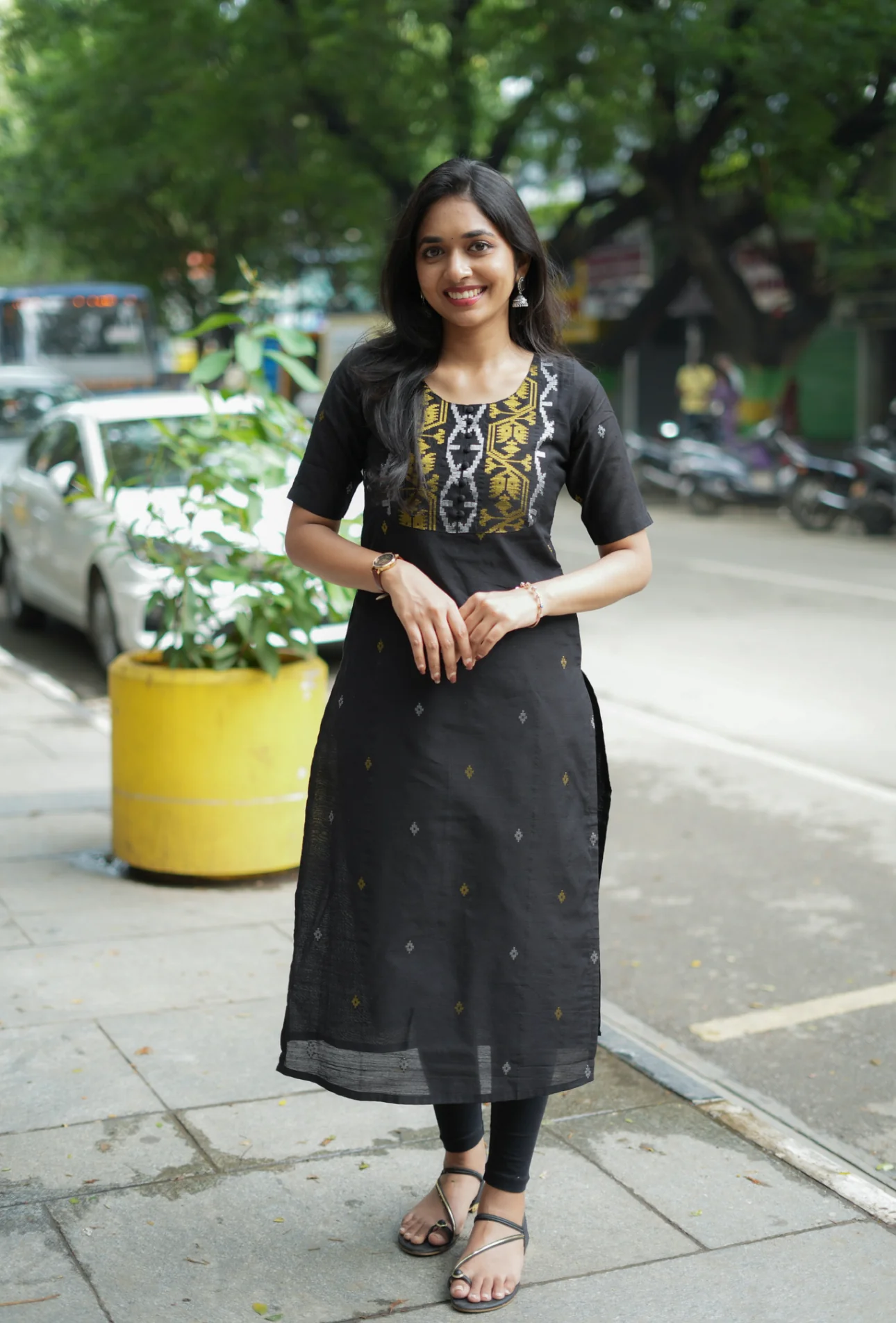 Preethi-Jamdani(Black) - Image 2