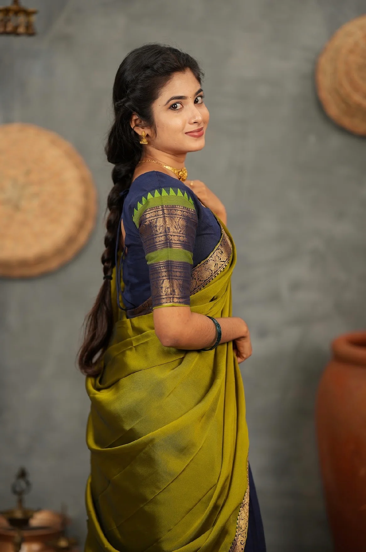 RANGANAYAKI-Blue with olive