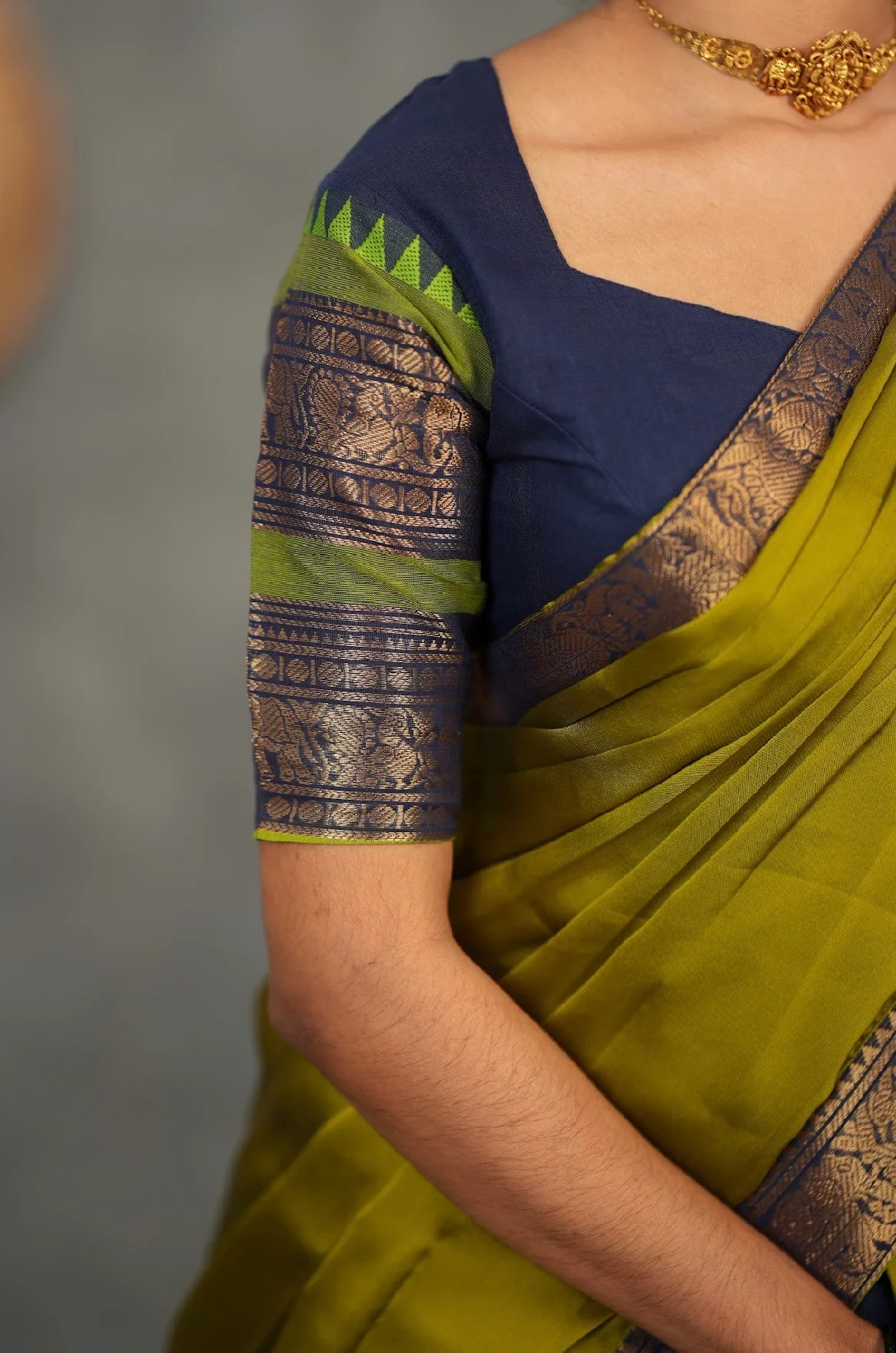 RANGANAYAKI-Blue with olive - Image 3