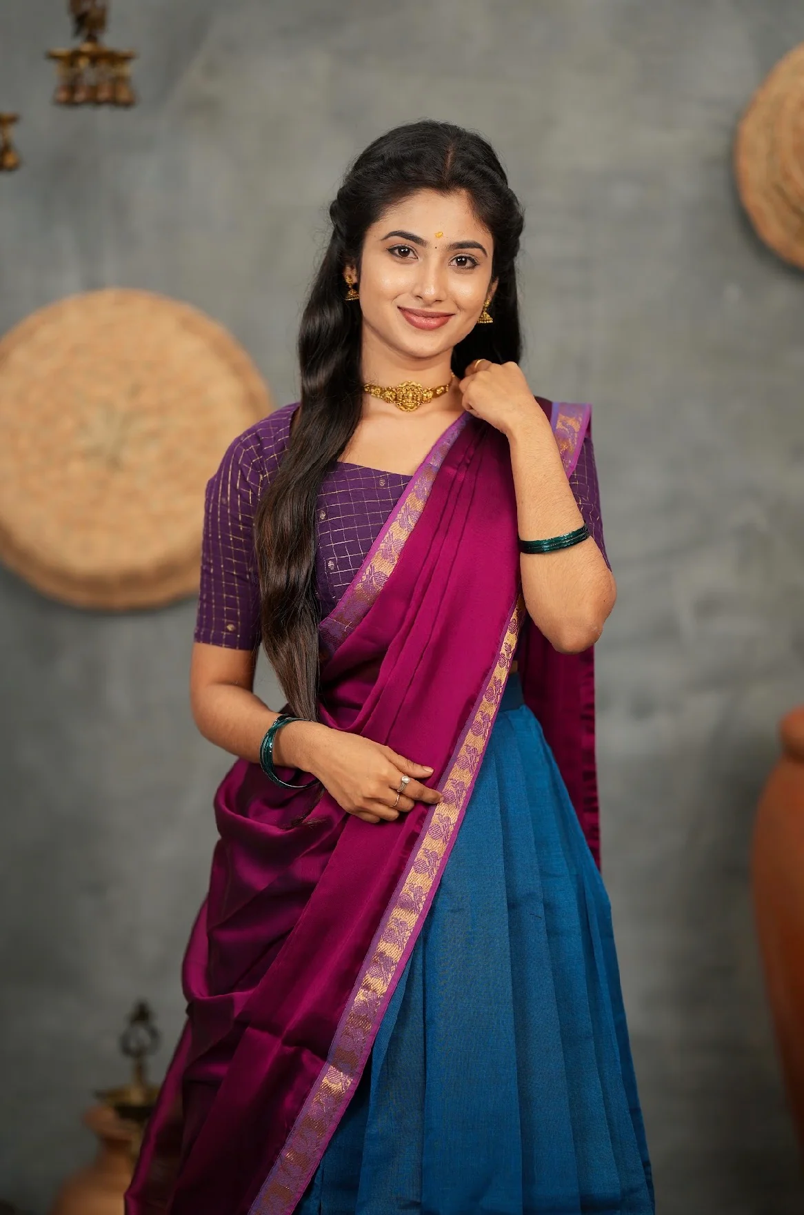 RANGANAYAKI-Blue with violet