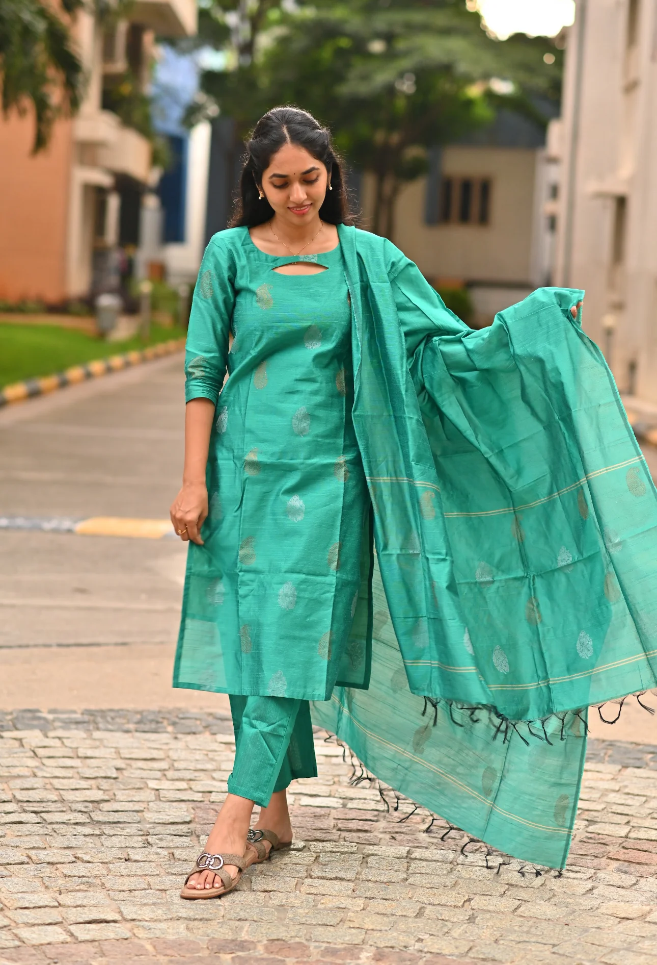 Revathy - Image 6