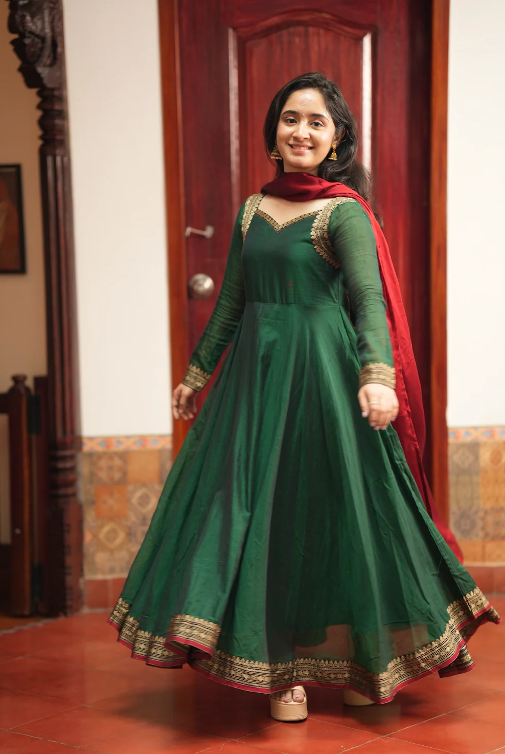 Rukmini-(GREEN)-VC DIWALI 25 - Image 2