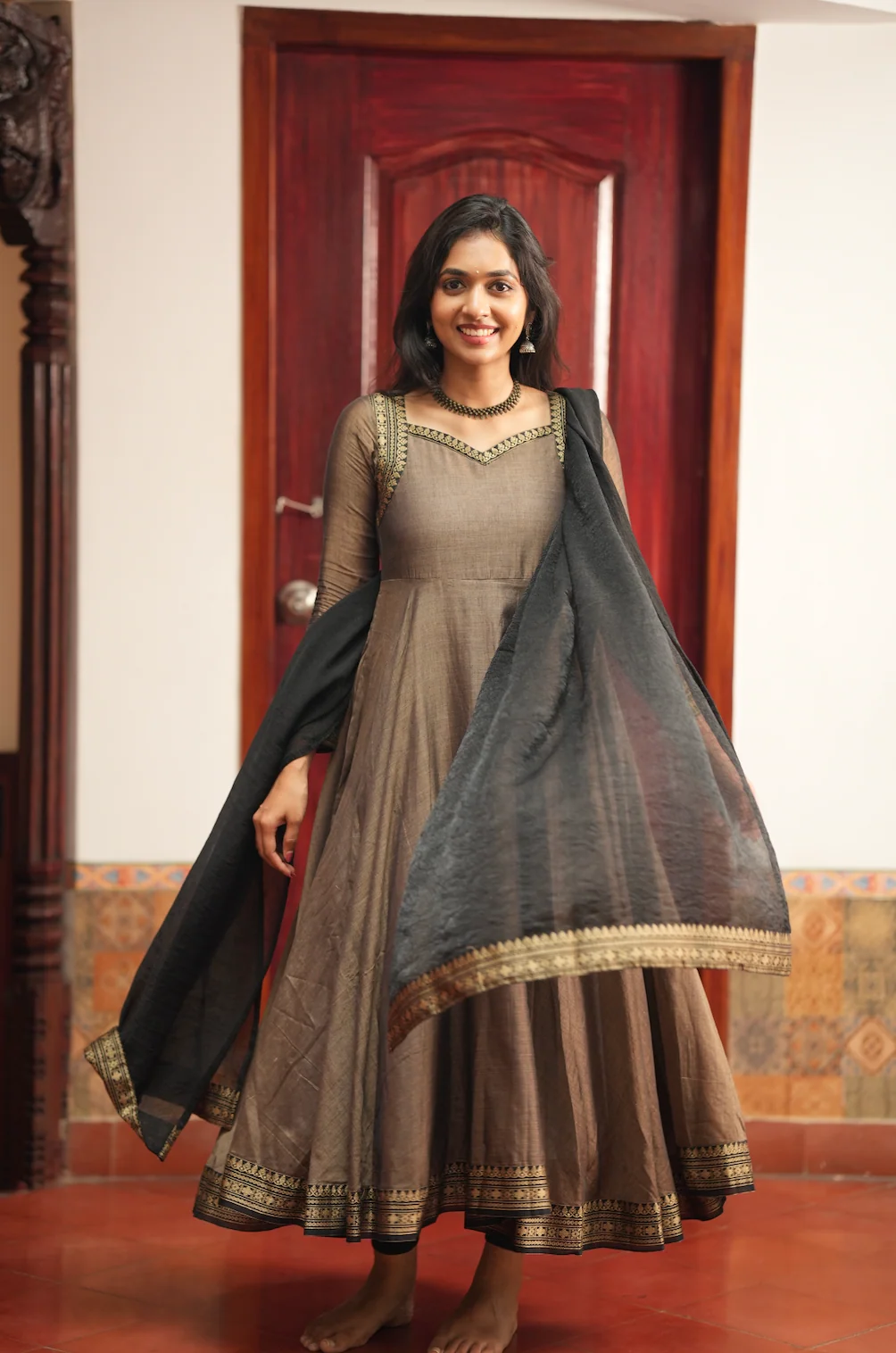 Rukmini-(grey)-VC DIWALI 25 - Image 3