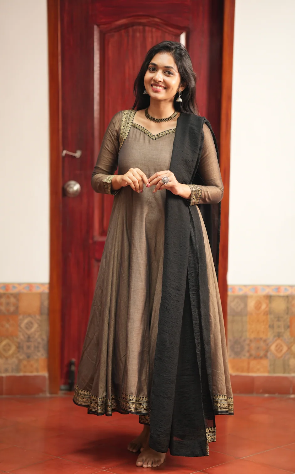 Rukmini-(grey)-VC DIWALI 25 - Image 5