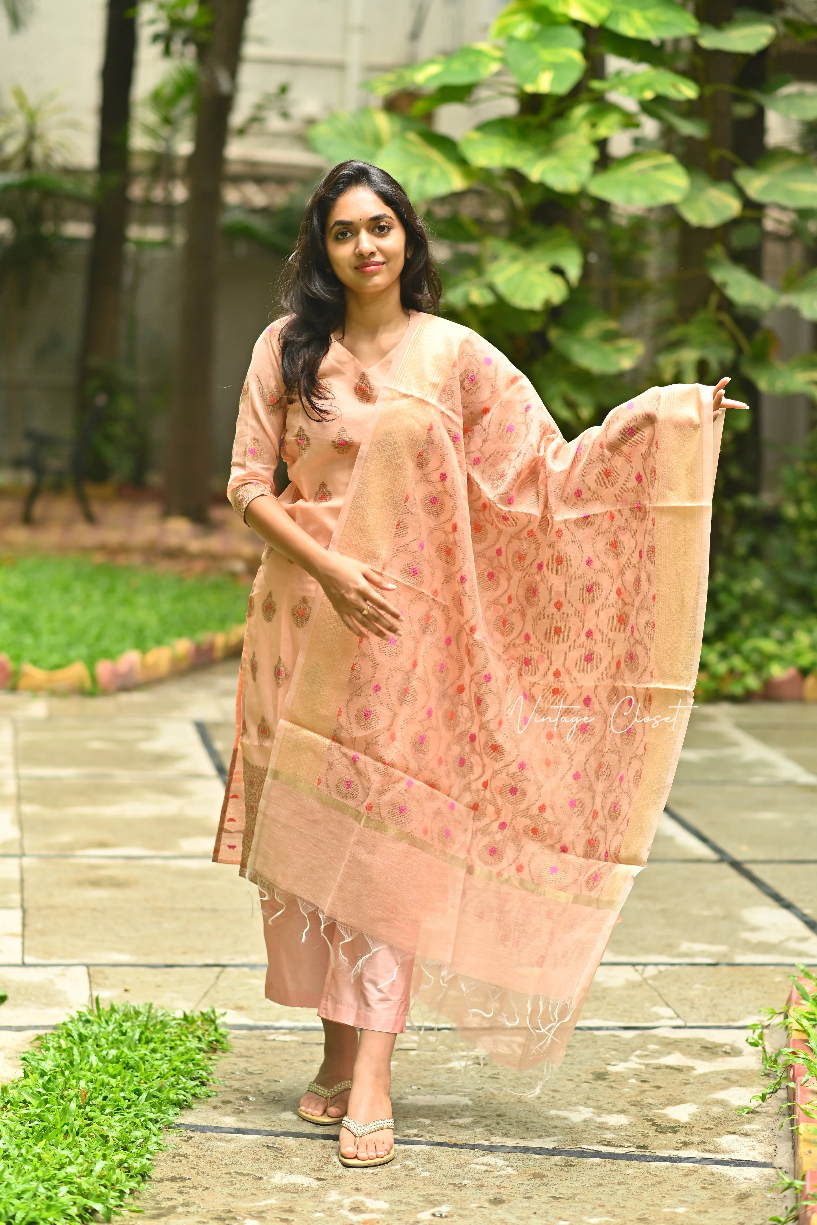 Saindhavi - Image 8