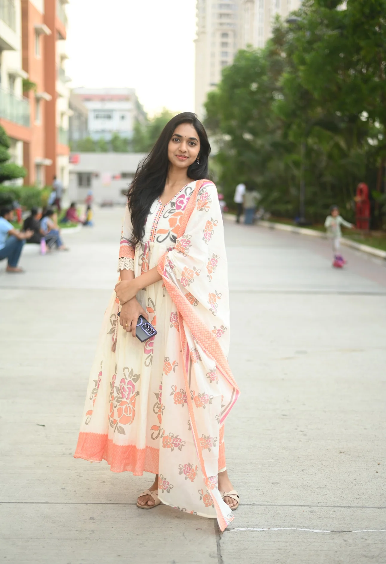 SHALINI 🩷 - Image 2