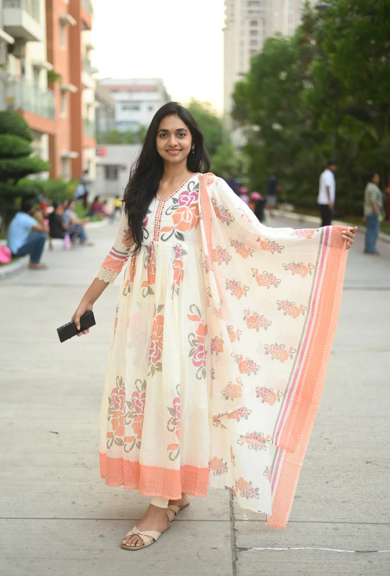 SHALINI 🩷 - Image 5