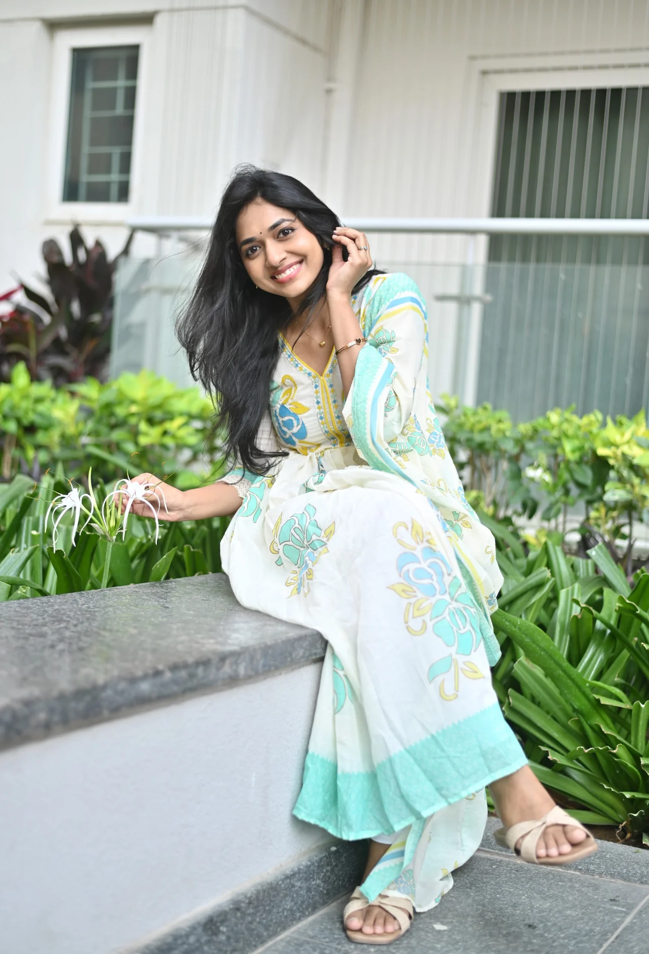 SHALINI 🩵 - Image 5