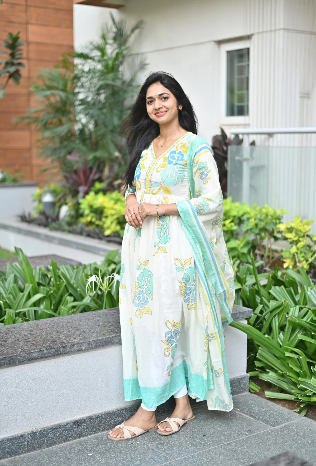SHALINI 🩵 - Image 6