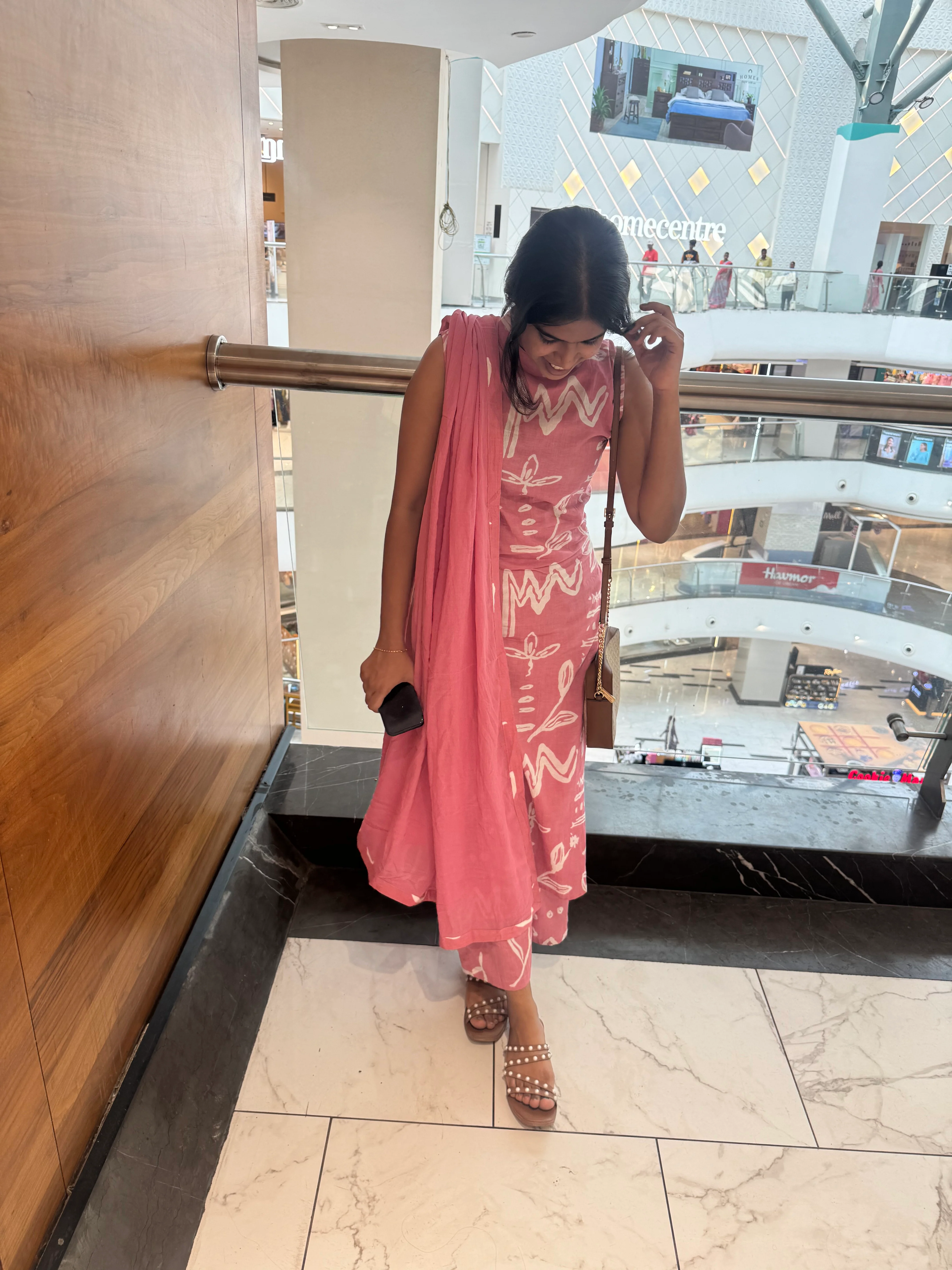 Sharma-Pink - Image 2
