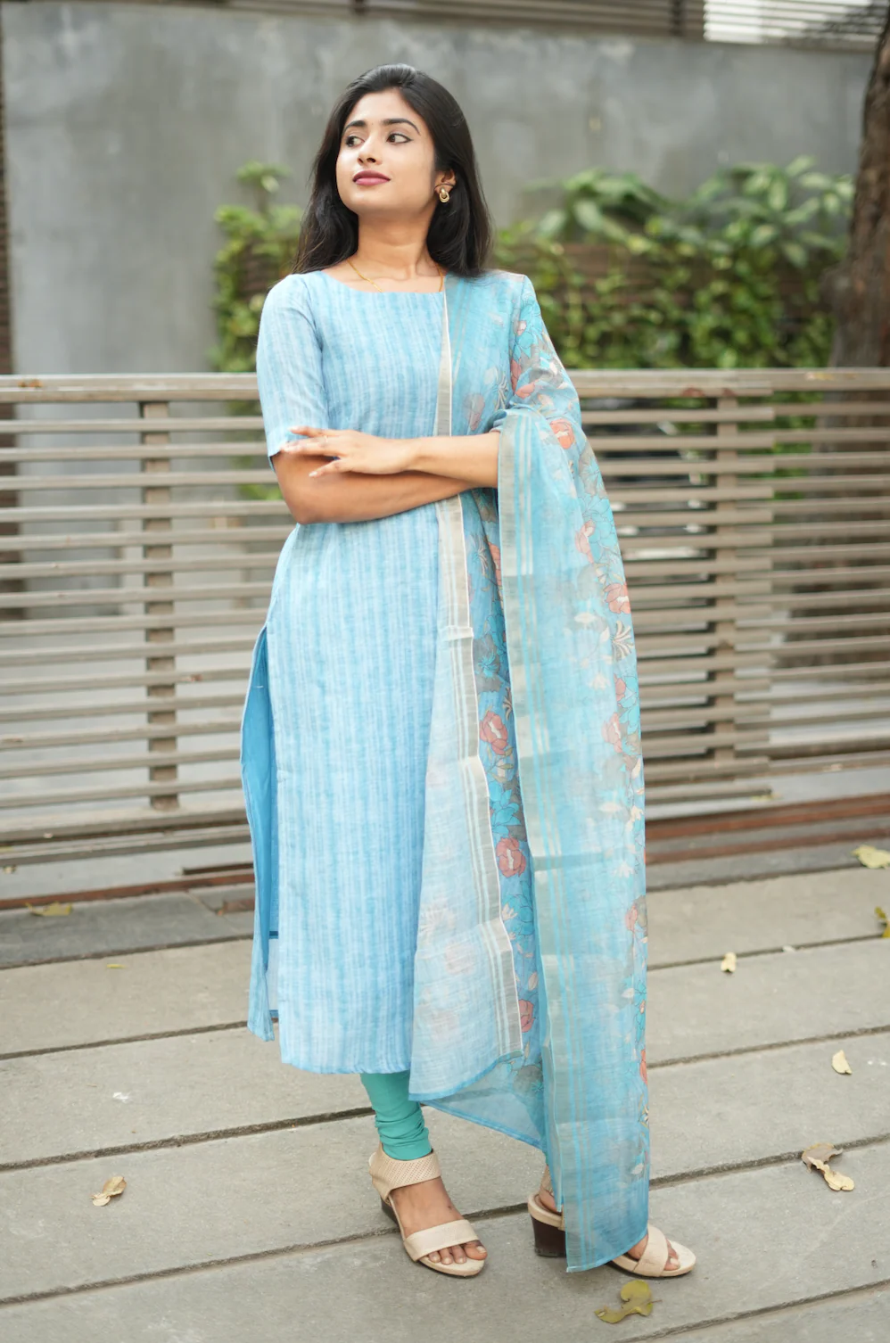 SHREYA-Linen blue