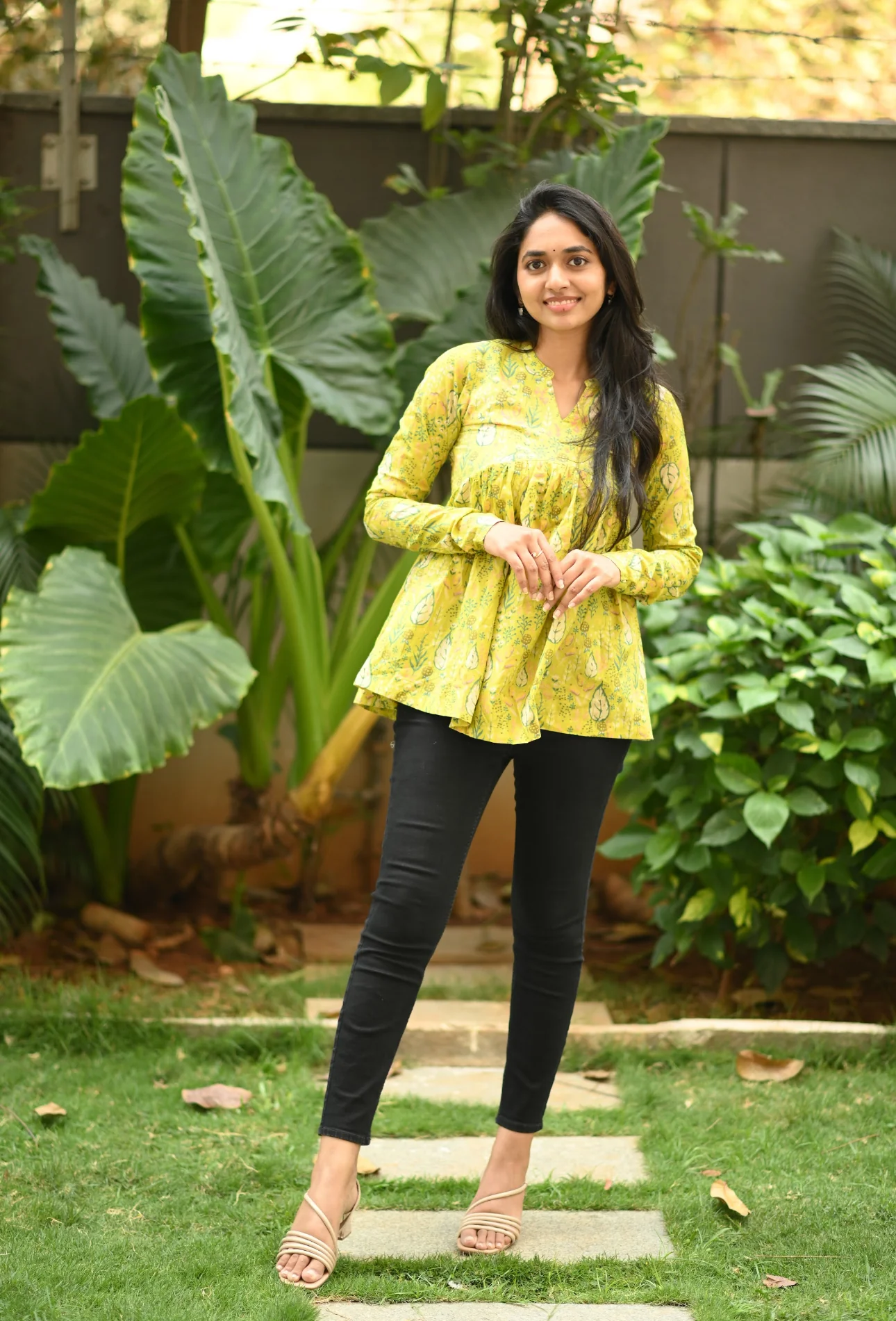 Shruthi-V - Image 3