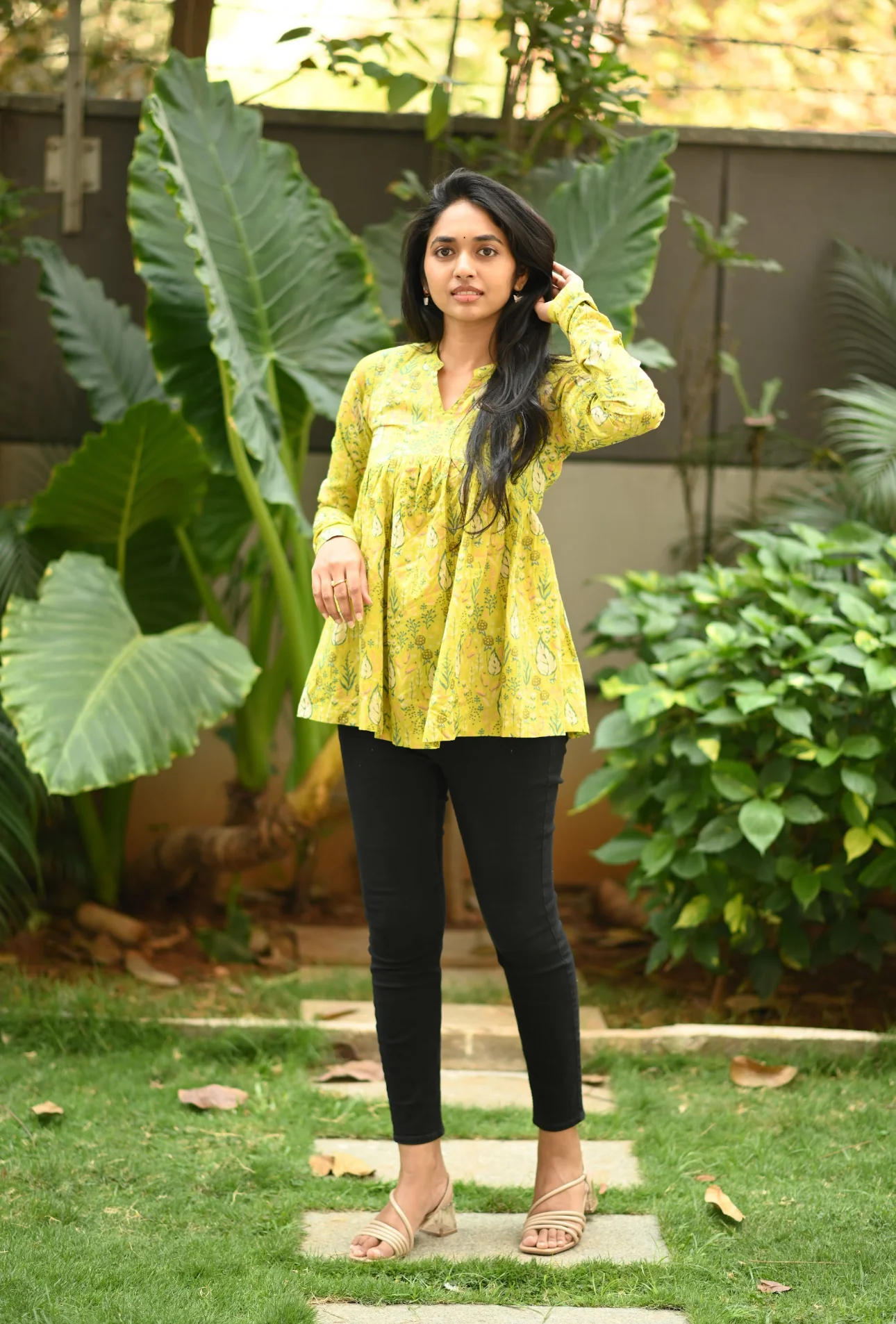 Shruthi-V - Image 4