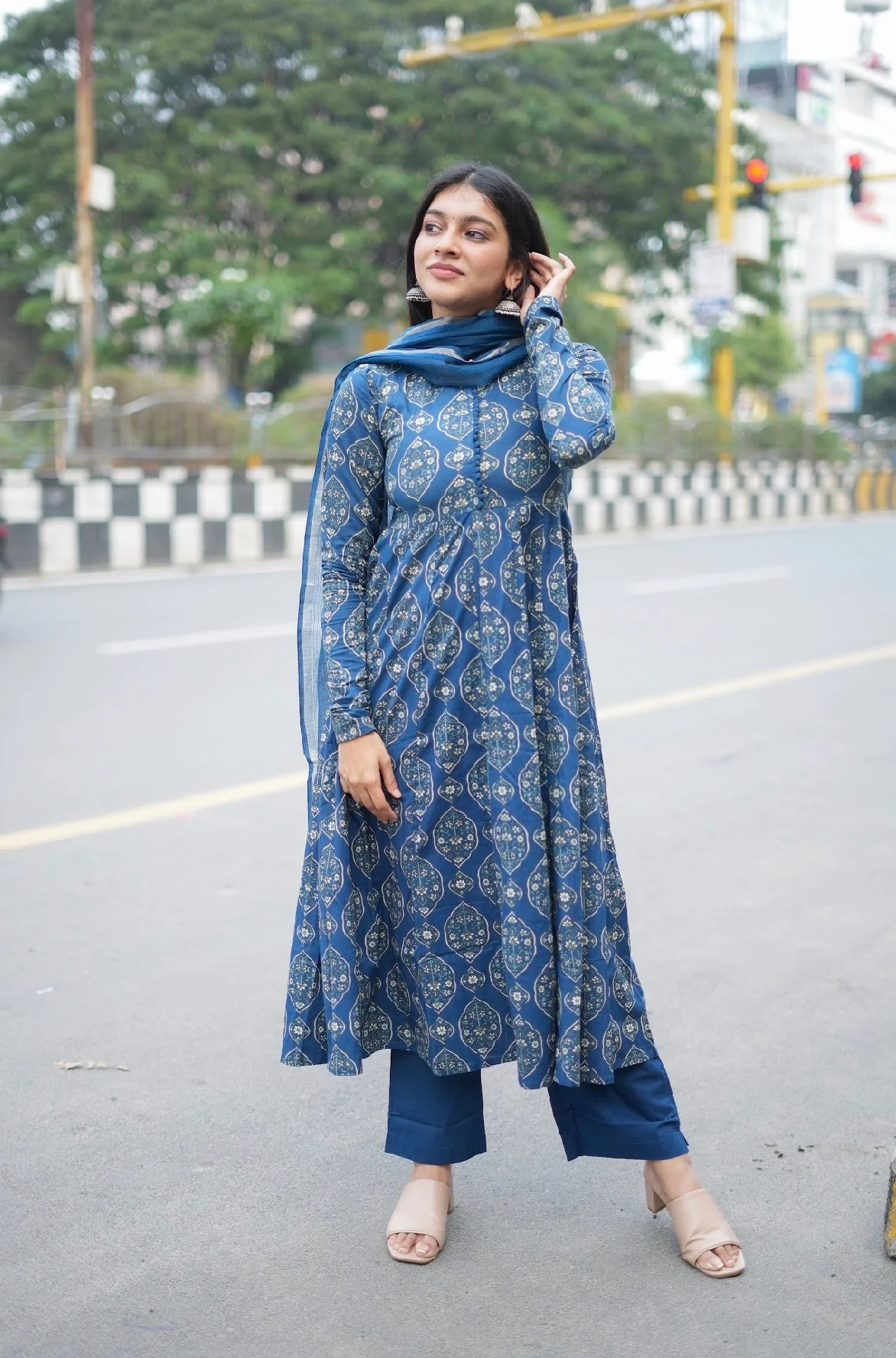 Shwetha-Indigo - Image 3
